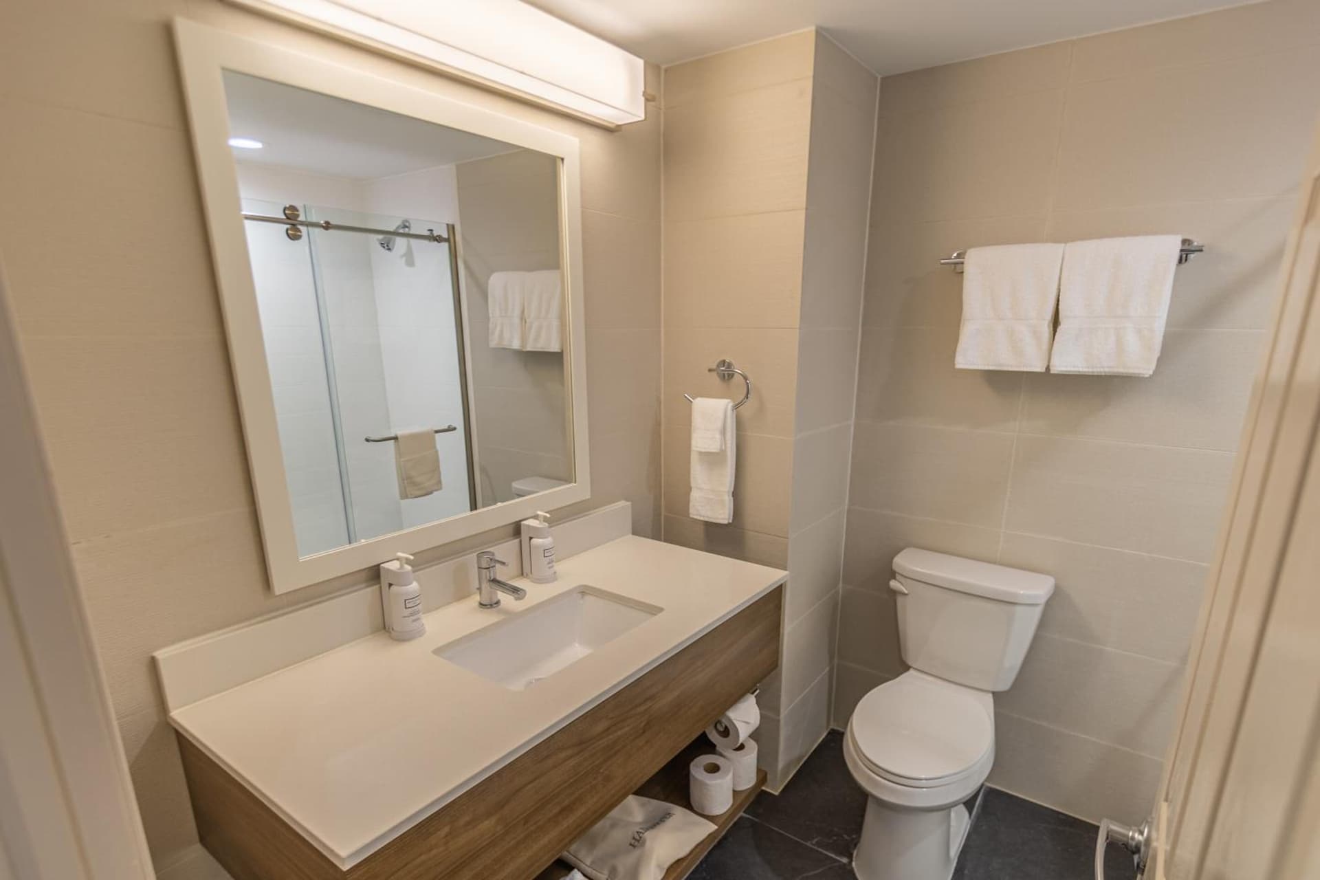 The Penn Stroud, Stroudsburg - Poconos, an Ascend Collection Hotel gallery photo in Stroudsburg, PA — image 27