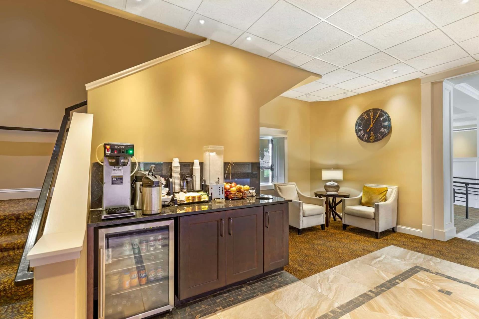 Best Western Plus Longbranch Hotel & Convention Center interior in Cedar Rapids, IA — gallery photo 2