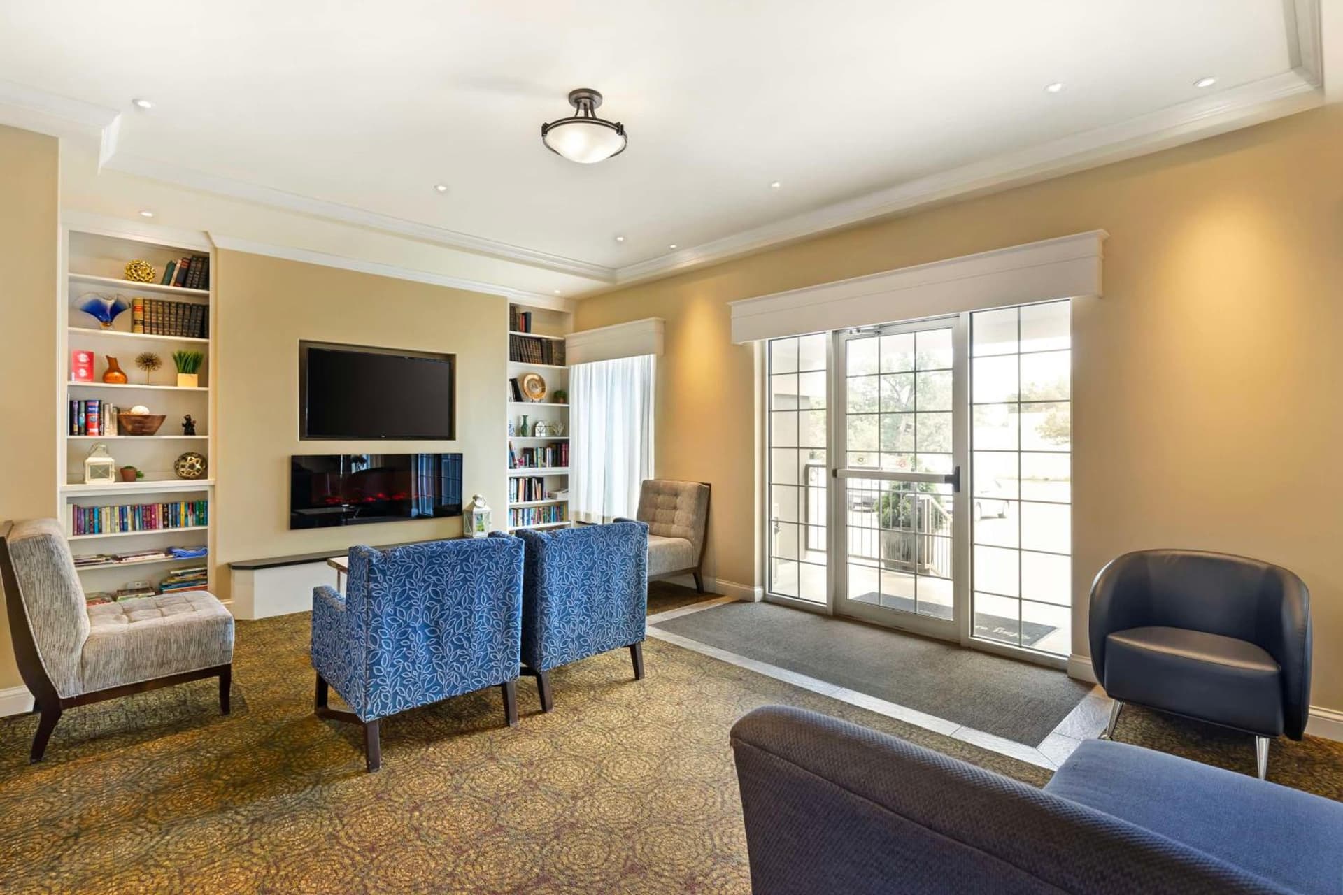 Best Western Plus Longbranch Hotel & Convention Center gallery photo in Cedar Rapids, IA — image 10