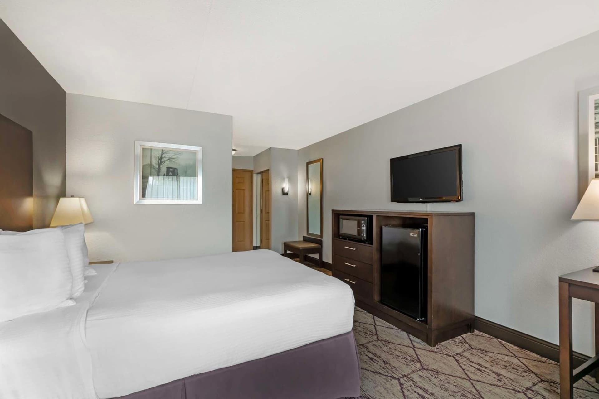 Best Western Plus Longbranch Hotel & Convention Center gallery photo in Cedar Rapids, IA — image 6