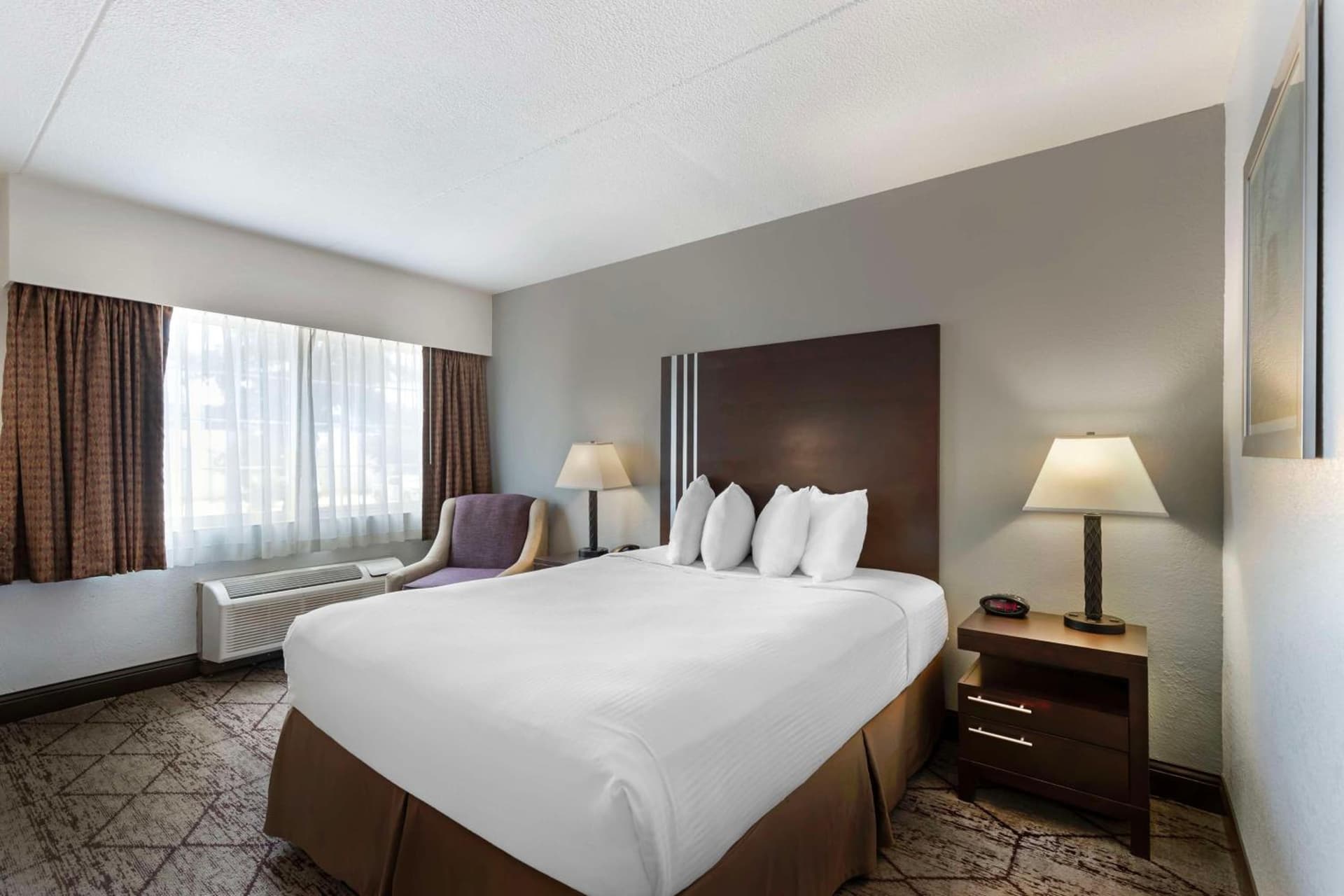 Best Western Plus Longbranch Hotel & Convention Center gallery photo in Cedar Rapids, IA — image 18