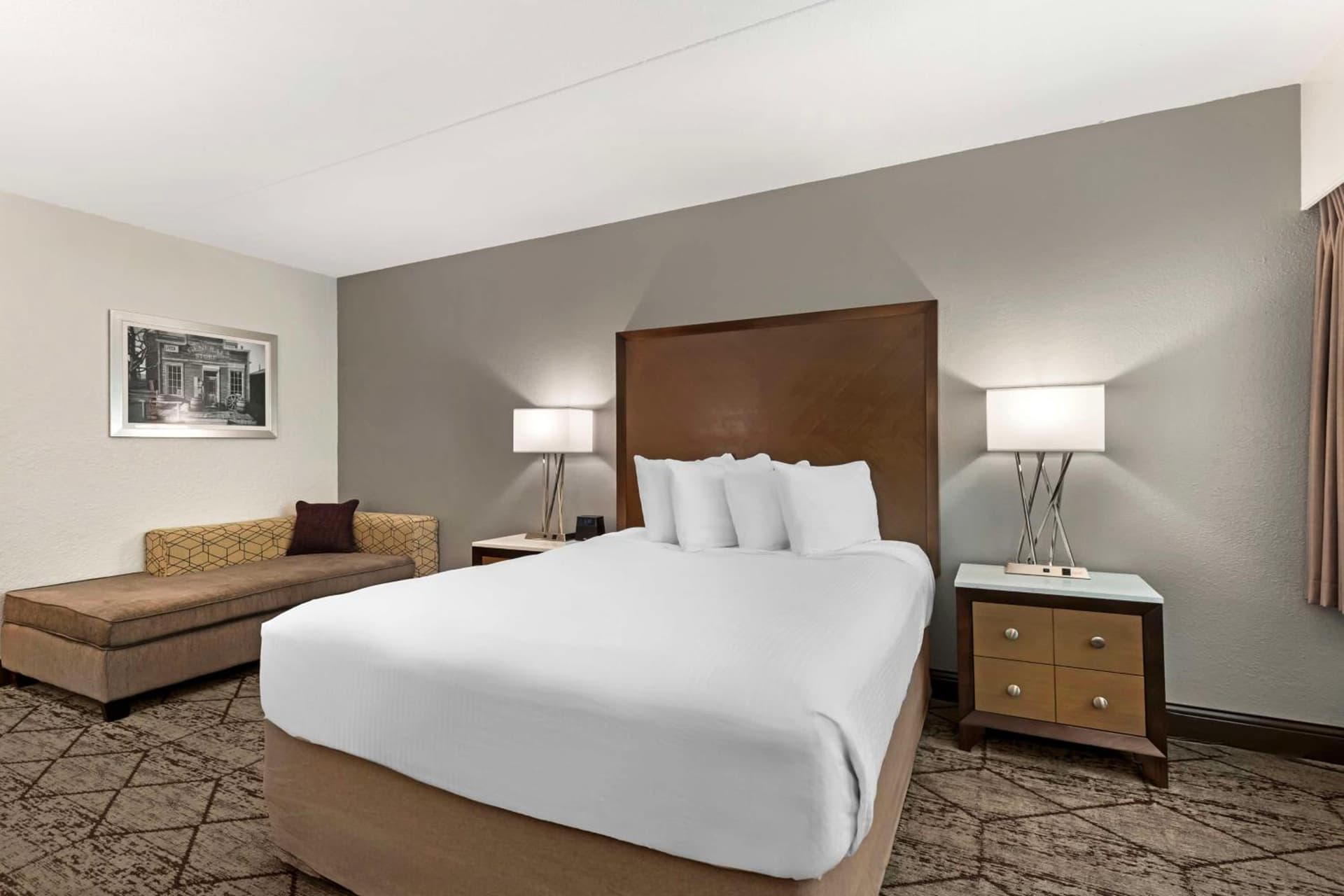 Best Western Plus Longbranch Hotel & Convention Center gallery photo in Cedar Rapids, IA — image 12
