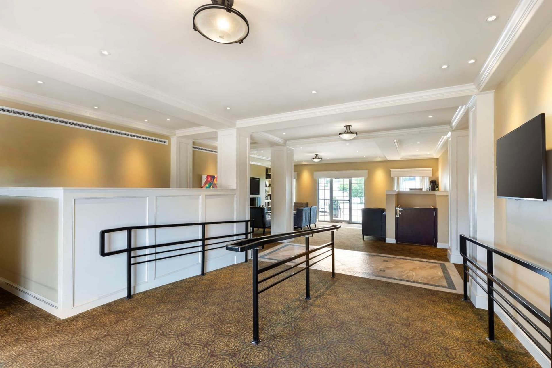 Best Western Plus Longbranch Hotel & Convention Center gallery photo in Cedar Rapids, IA — image 42