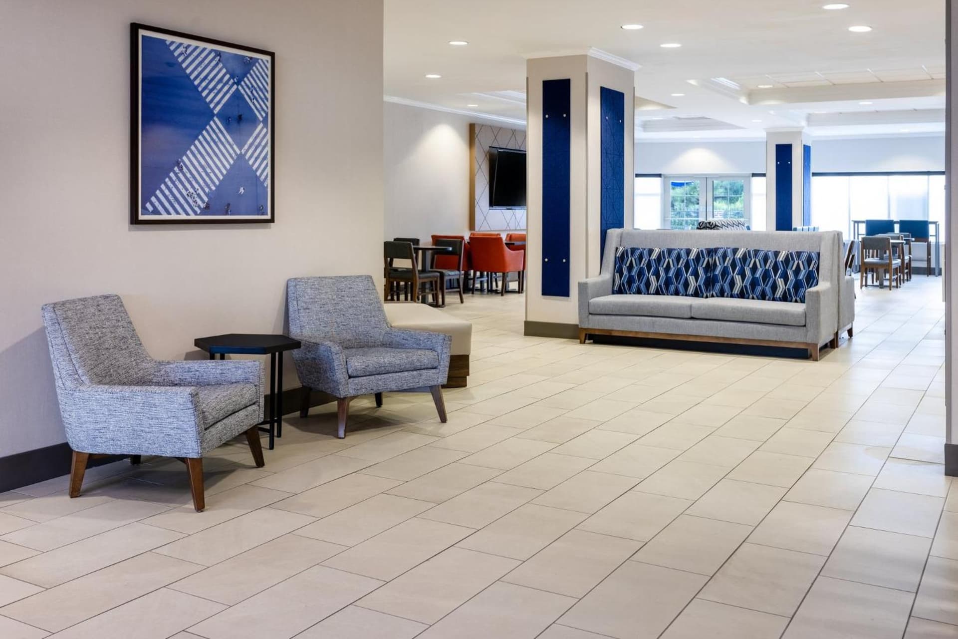 Holiday Inn Express & Suites Columbus at Northlake by IHG gallery photo in Columbus, GA — image 21