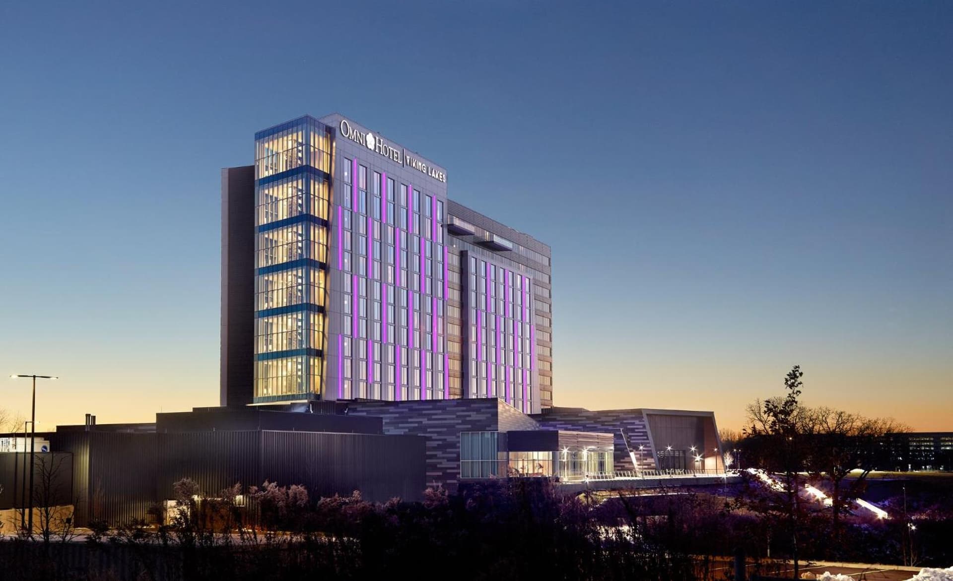 Omni Viking Lakes gallery photo in Eagan, MN — image 84