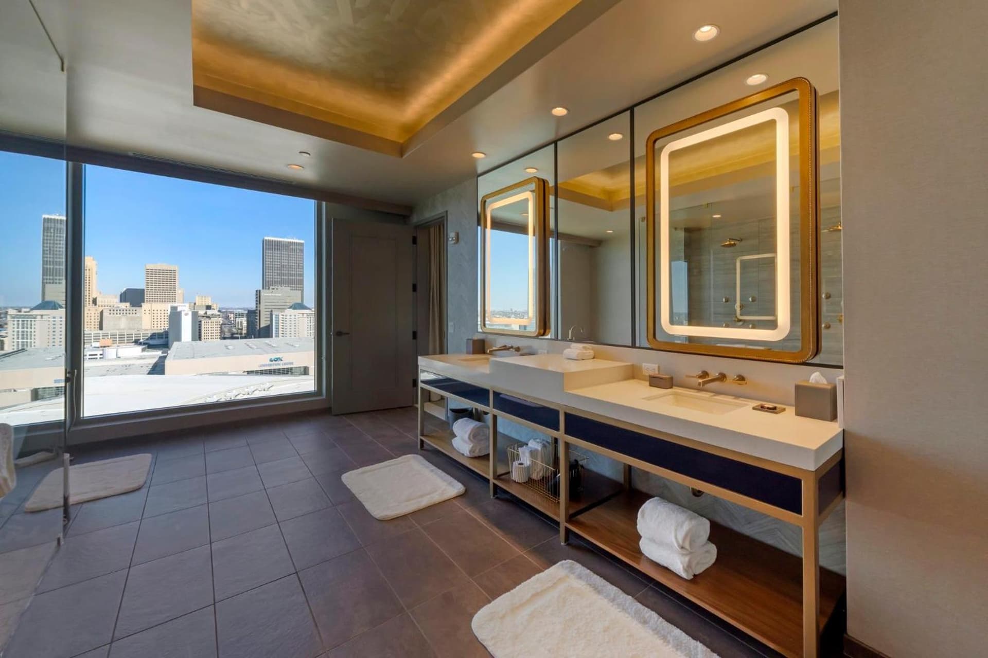 Omni Oklahoma City Hotel gallery photo in Oklahoma City, OK — image 35