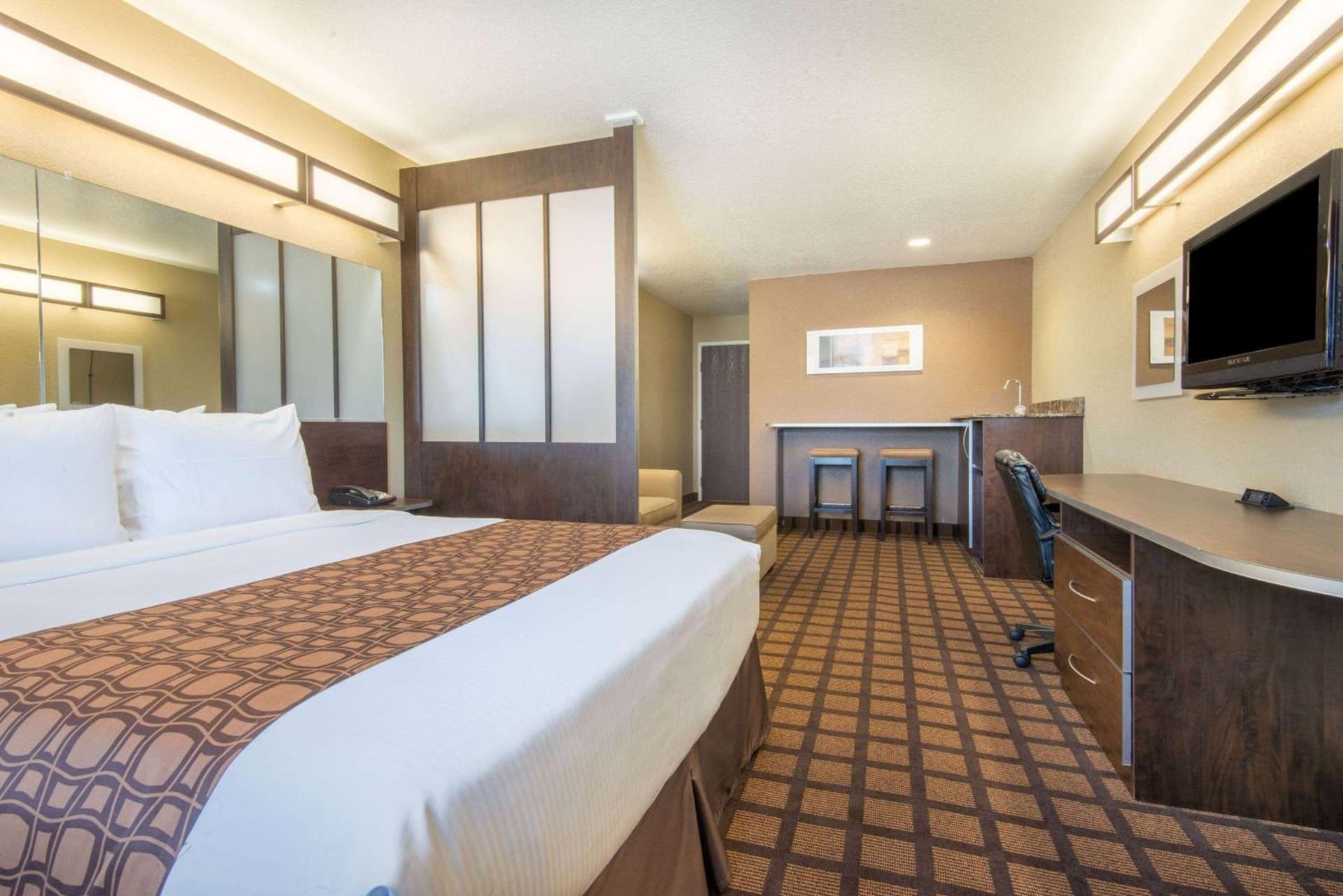 Microtel Inn & Suites by Wyndham Montgomery gallery photo in Montgomery, AL — image 30