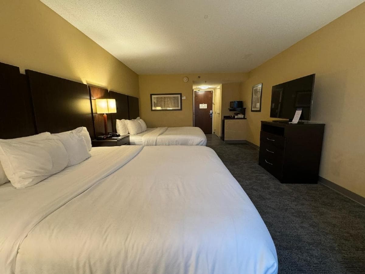 Comfort Inn & Suites Lexington Park near Pax River property views in Lexington Park, MD — gallery photo 3