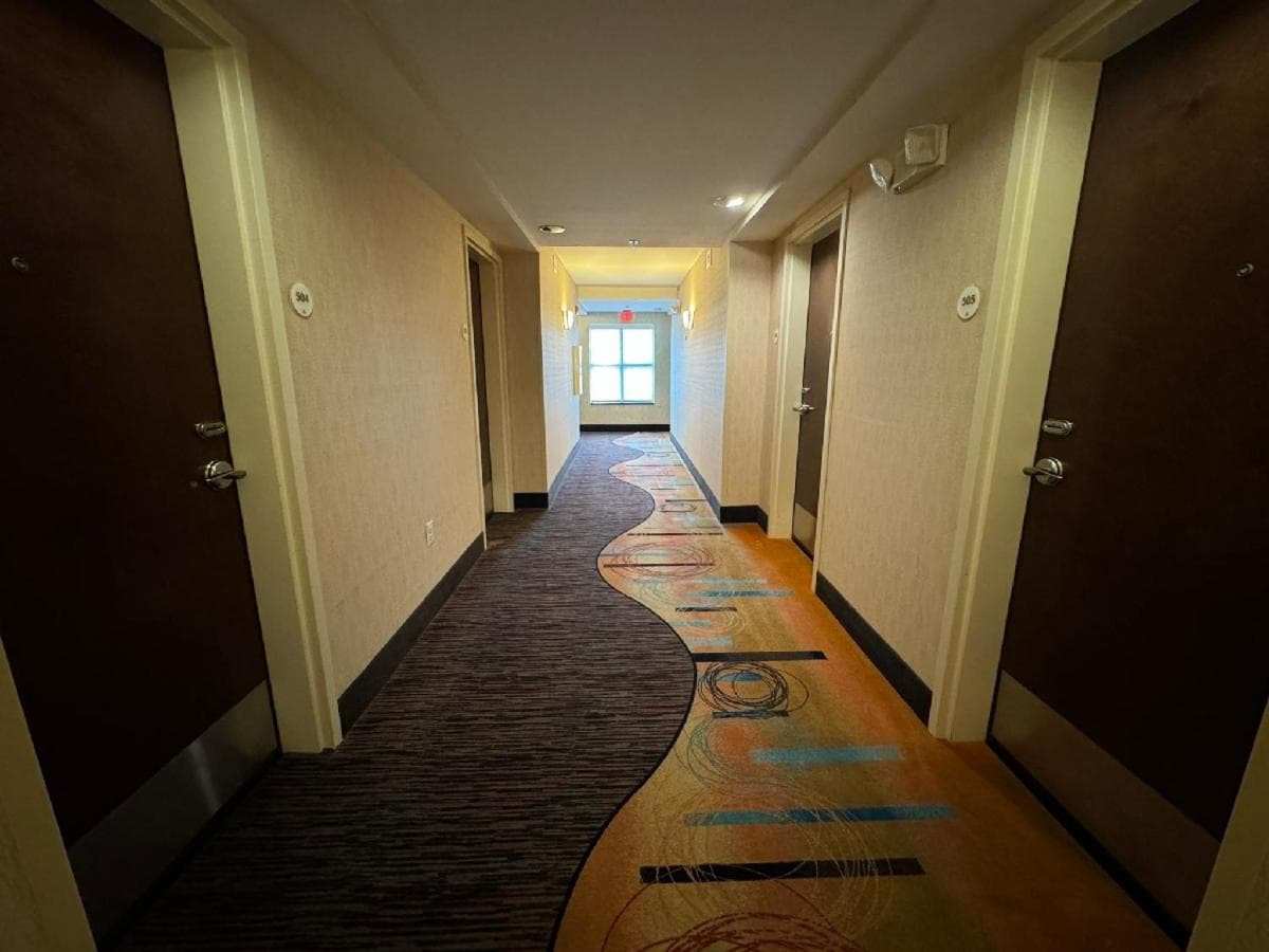 Comfort Inn & Suites Lexington Park near Pax River gallery photo in Lexington Park, MD — image 50