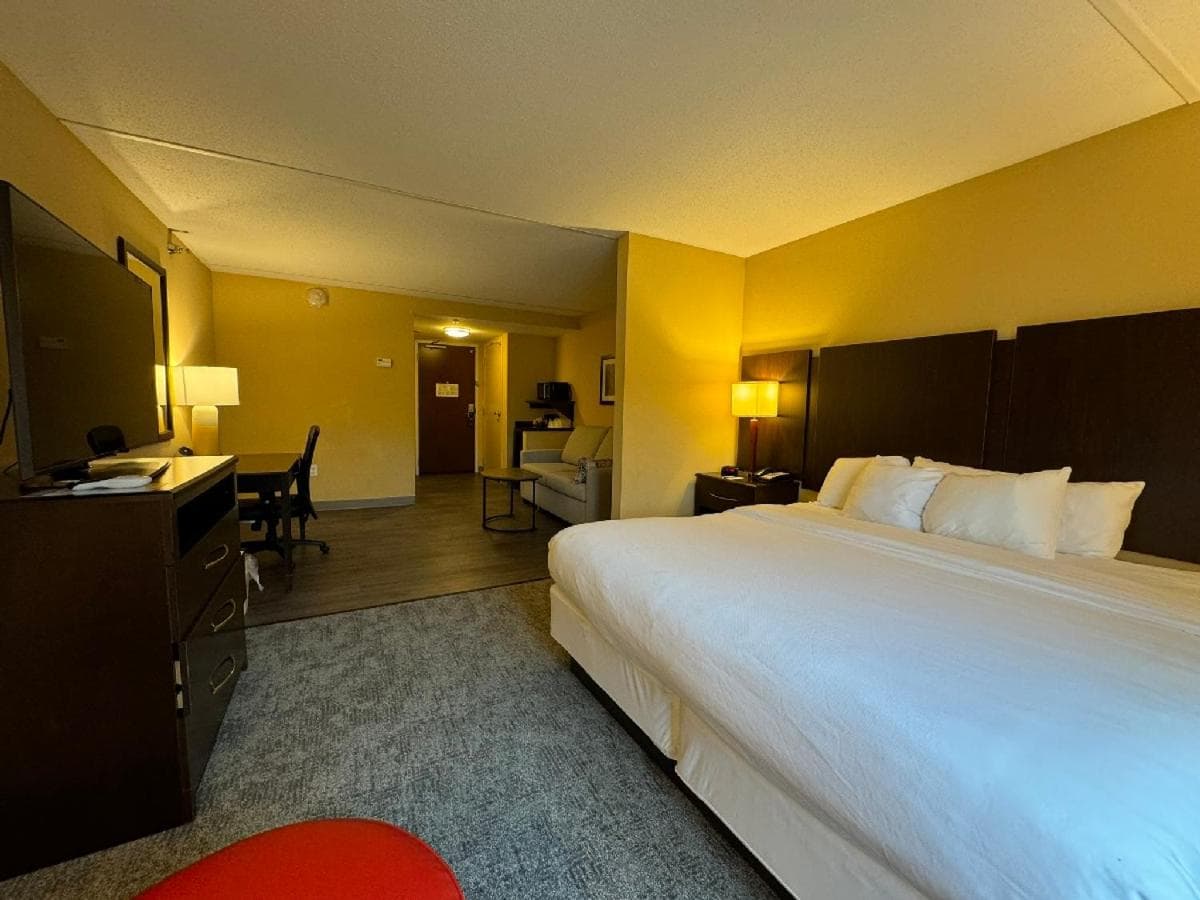 Comfort Inn & Suites Lexington Park near Pax River gallery photo in Lexington Park, MD — image 33