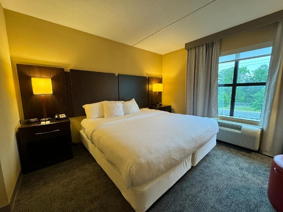 Comfort Inn & Suites Lexington Park near Pax River gallery photo in Lexington Park, MD — image 46