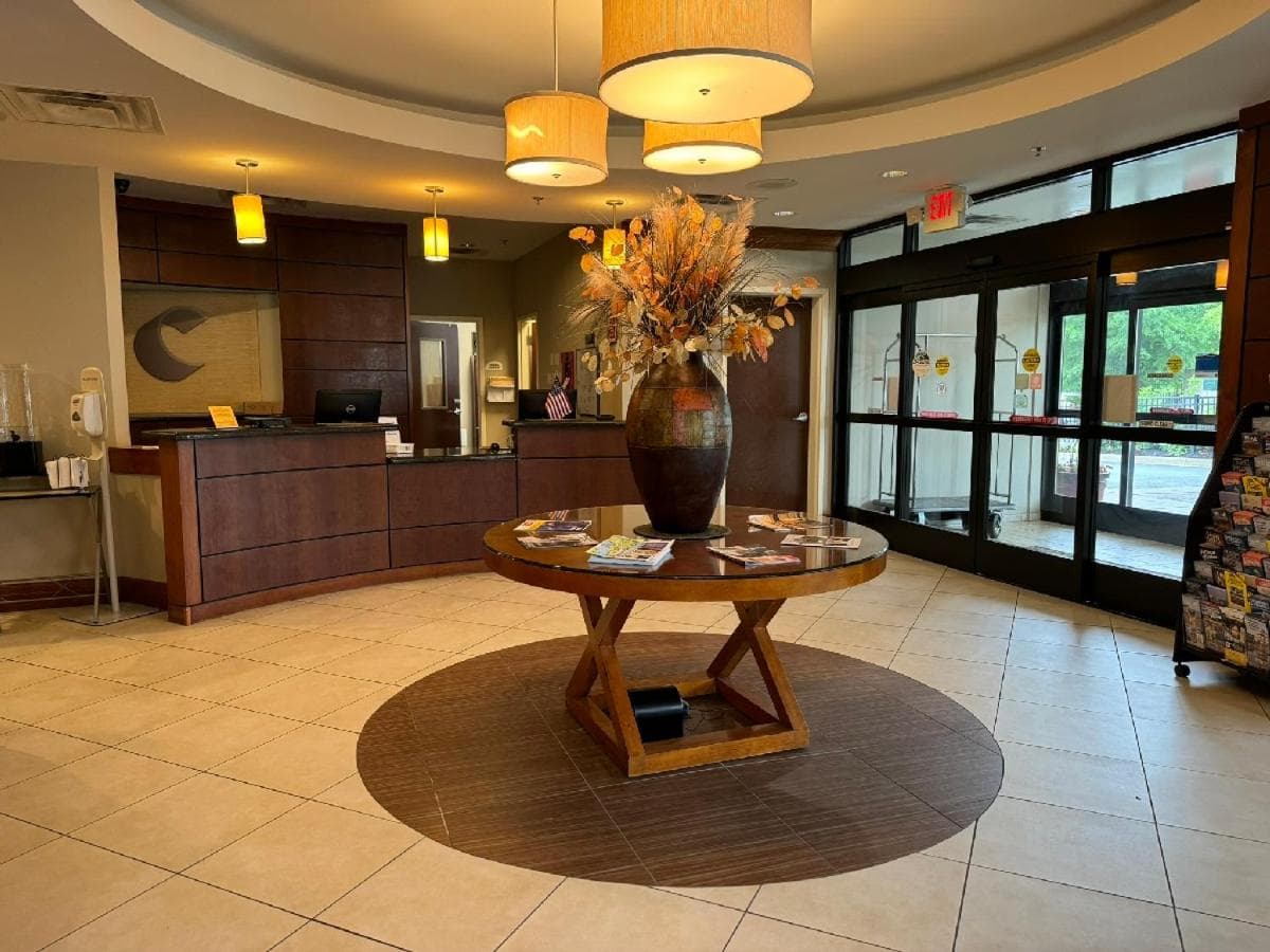 Comfort Inn & Suites Lexington Park near Pax River gallery photo in Lexington Park, MD — image 5