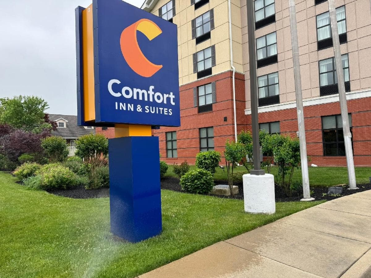 Comfort Inn & Suites Lexington Park near Pax River gallery photo in Lexington Park, MD — image 42