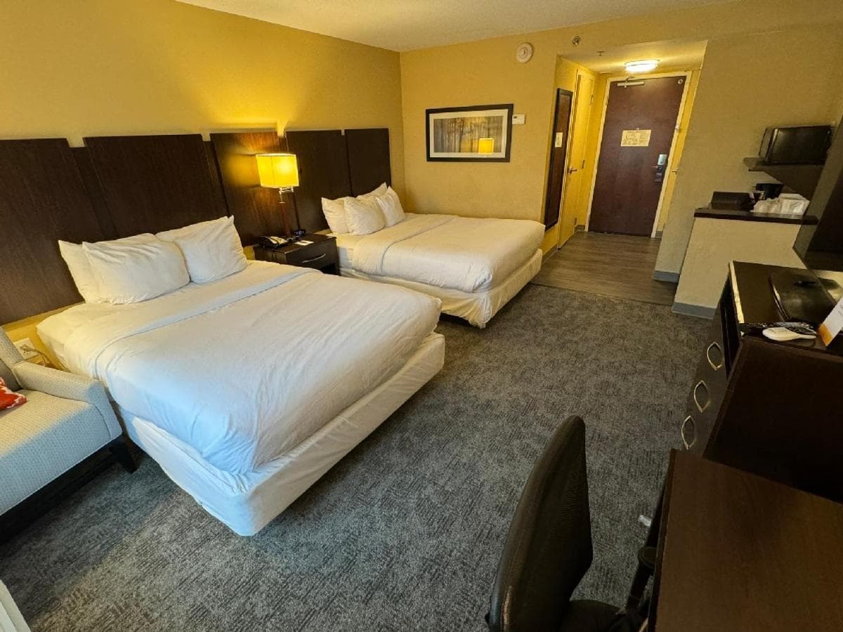 Comfort Inn & Suites Lexington Park near Pax River gallery photo in Lexington Park, MD — image 23