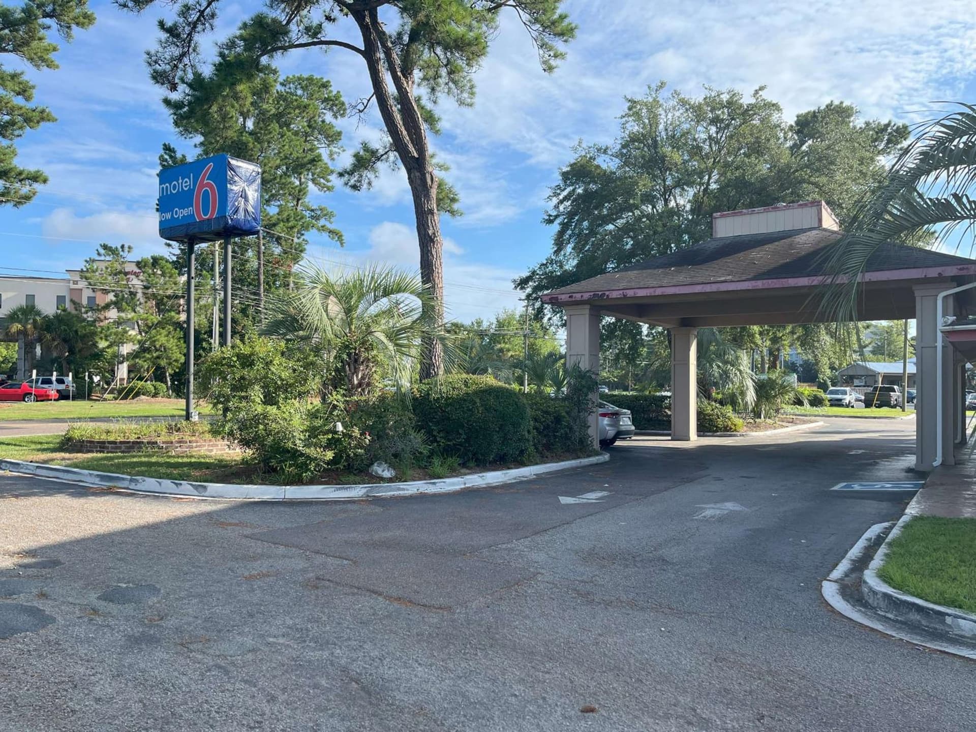 Motel 6 Summerville, SC Charleston interior in Summerville, SC — gallery photo 2