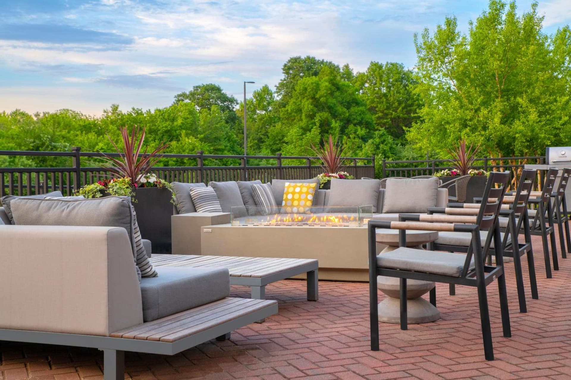 Residence Inn by Marriott Boston Concord gallery photo in Concord, MA — image 32