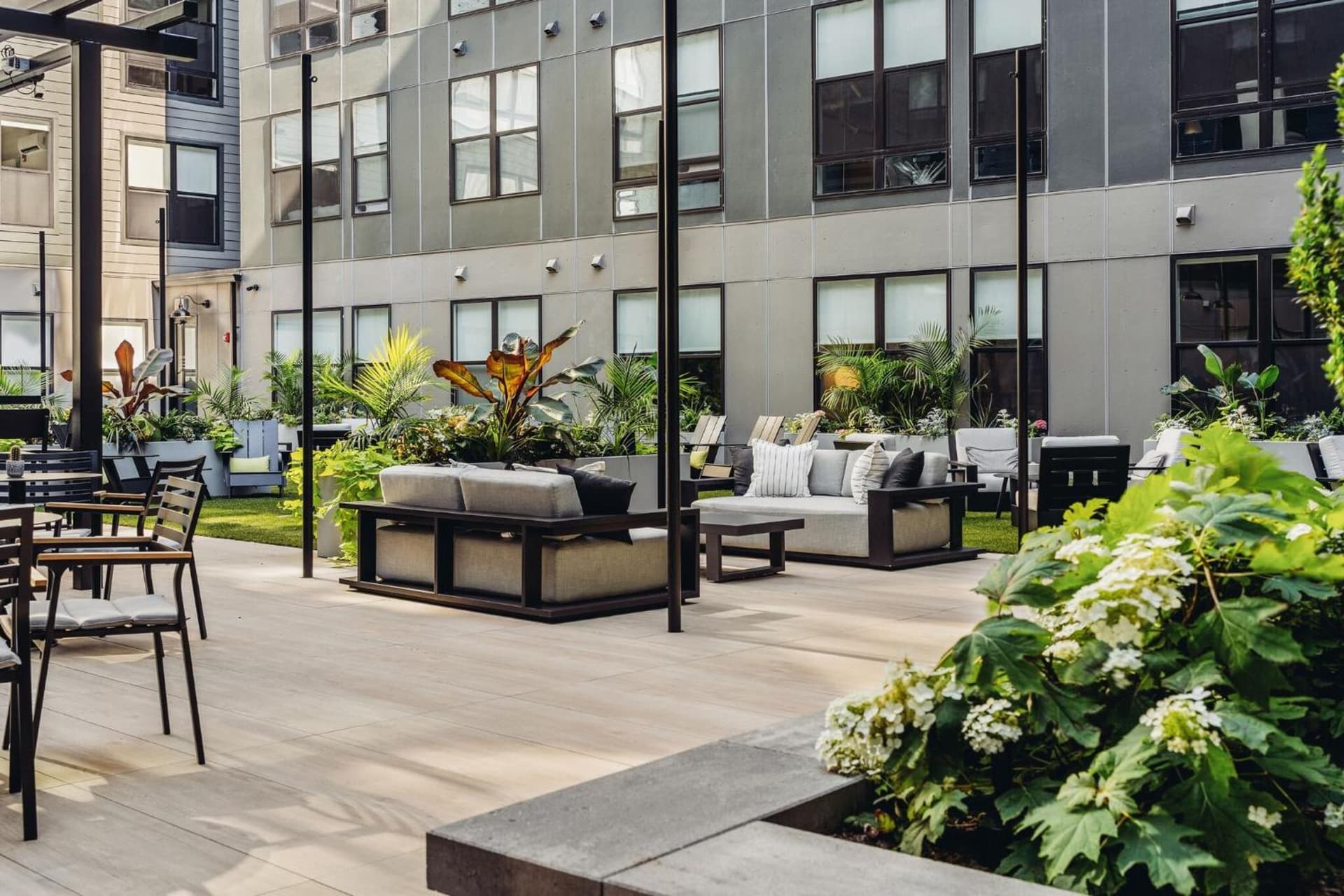 Hyatus Luxury Residences Stamford gallery photo in Stamford, CT — image 55