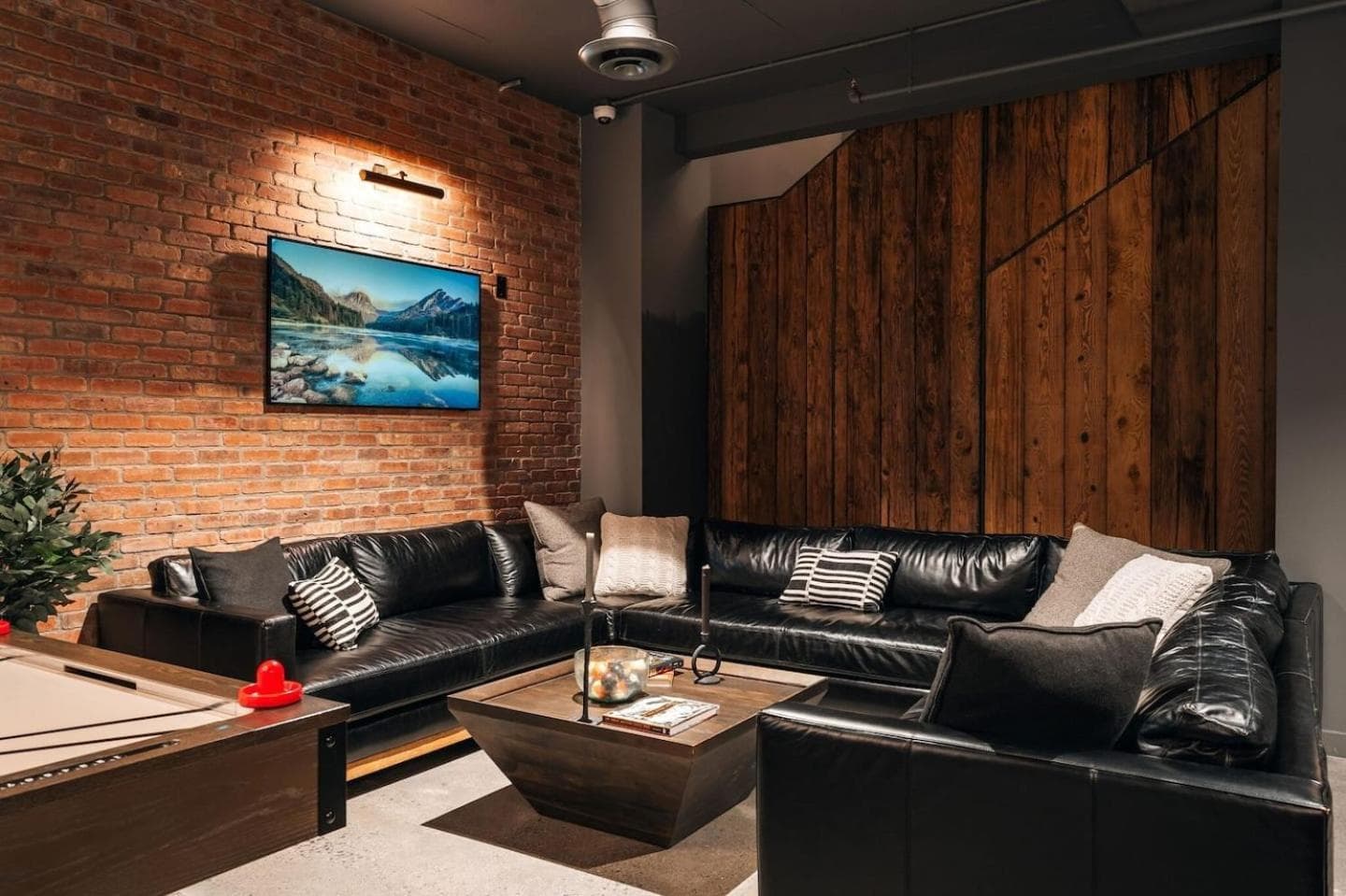 Hyatus Luxury Residences Stamford gallery photo in Stamford, CT — image 39
