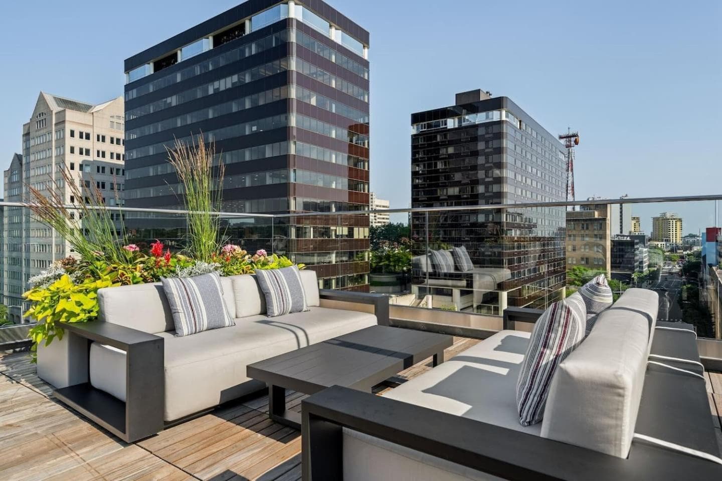 Hyatus Luxury Residences Stamford gallery photo in Stamford, CT — image 43