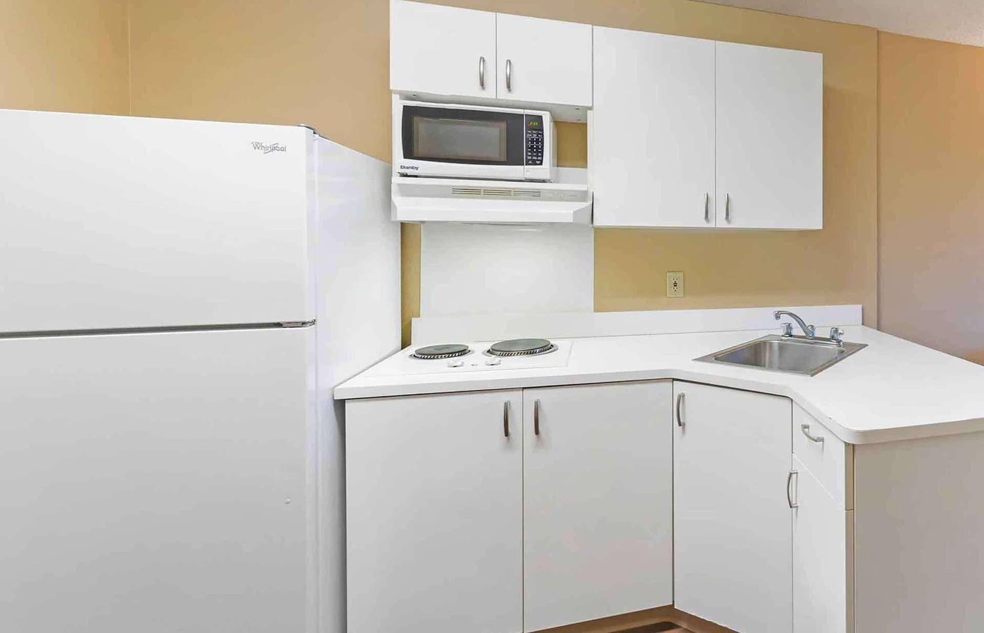 Extended Stay America Suites - Salt Lake City - West Valley Center gallery photo in West Valley City, UT — image 41
