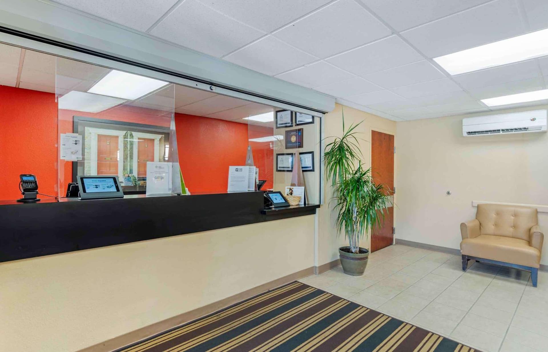 Extended Stay America Select Suites - Chicago - Rolling Meadows property views in Rolling Meadows, IL — gallery photo 3