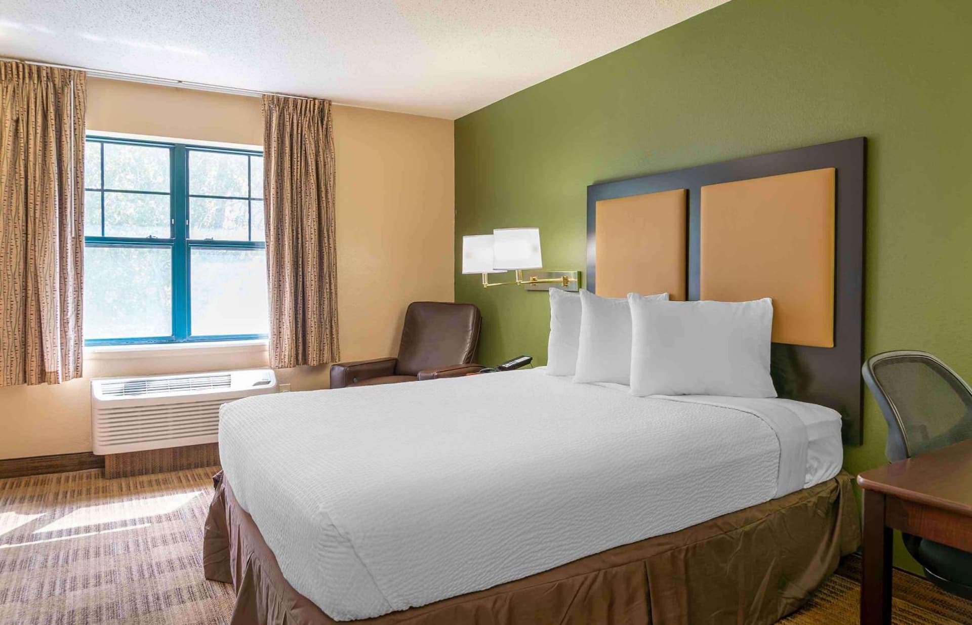 Extended Stay America Select Suites - Detroit - Sterling Heights gallery photo in Sterling Heights, MI — image 53