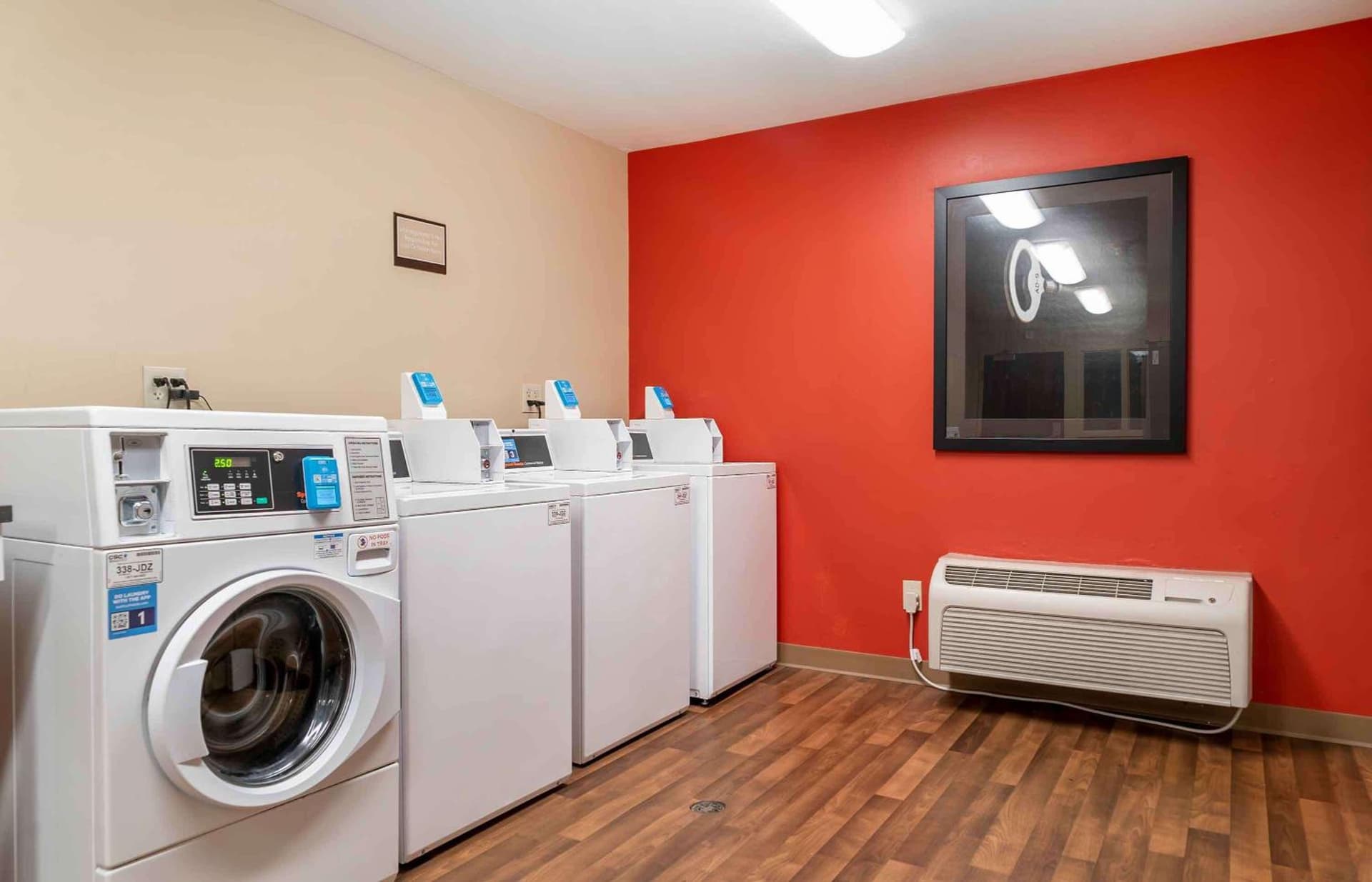 Extended Stay America Select Suites - Detroit - Sterling Heights gallery photo in Sterling Heights, MI — image 51
