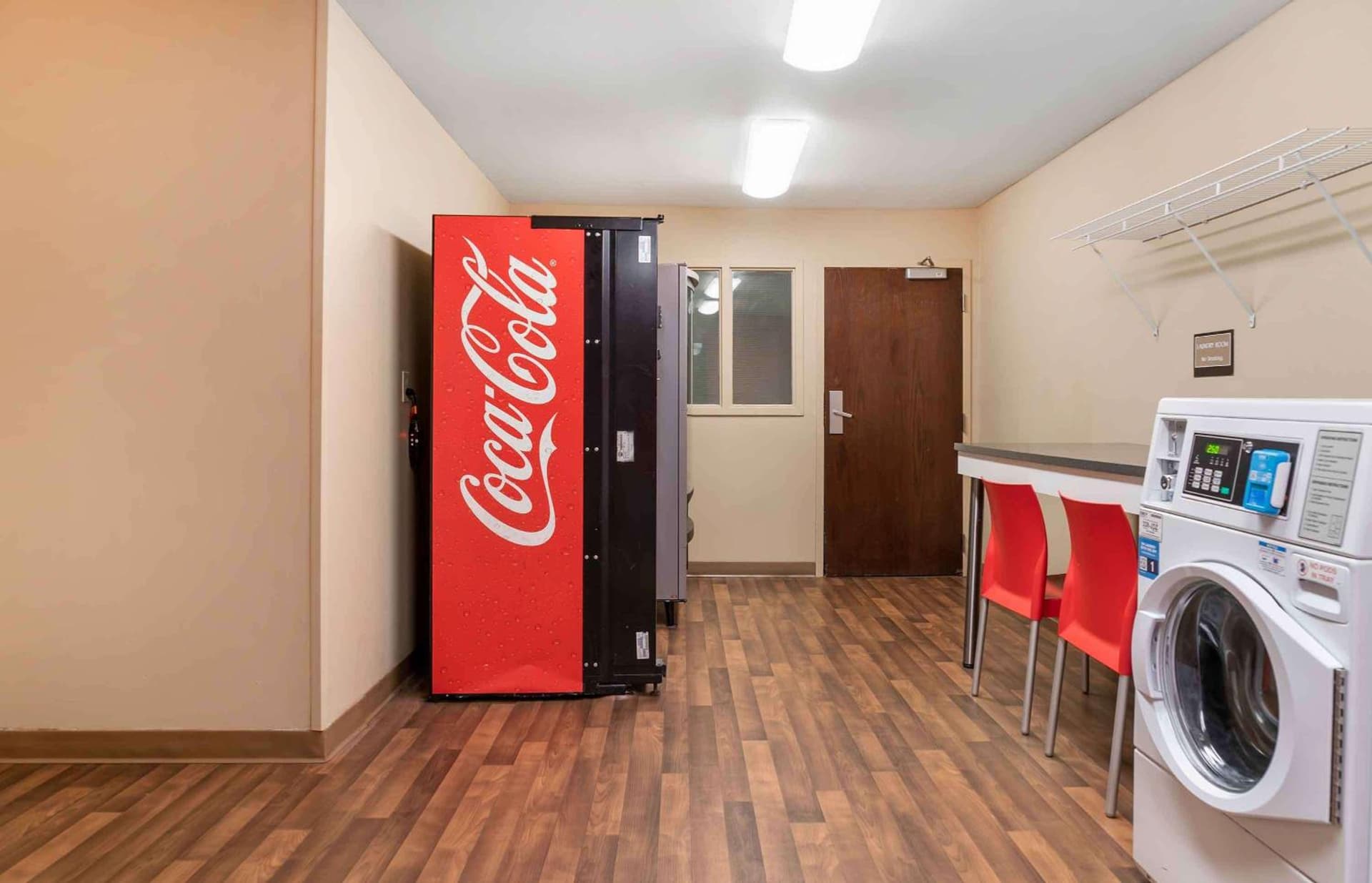 Extended Stay America Select Suites - Detroit - Sterling Heights gallery photo in Sterling Heights, MI — image 26