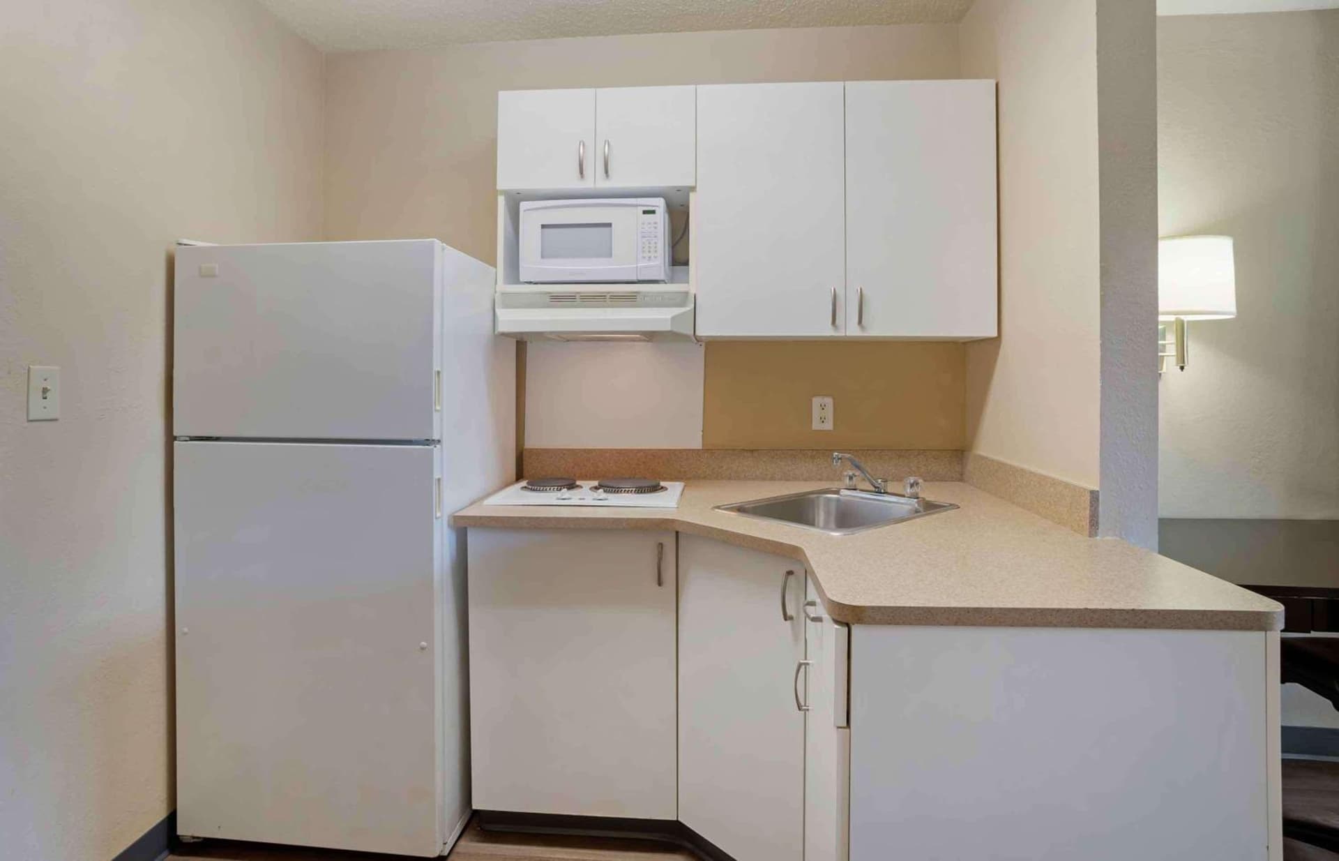 Extended Stay America Suites - Columbia - Columbia Parkway gallery photo in Columbia, MD — image 6
