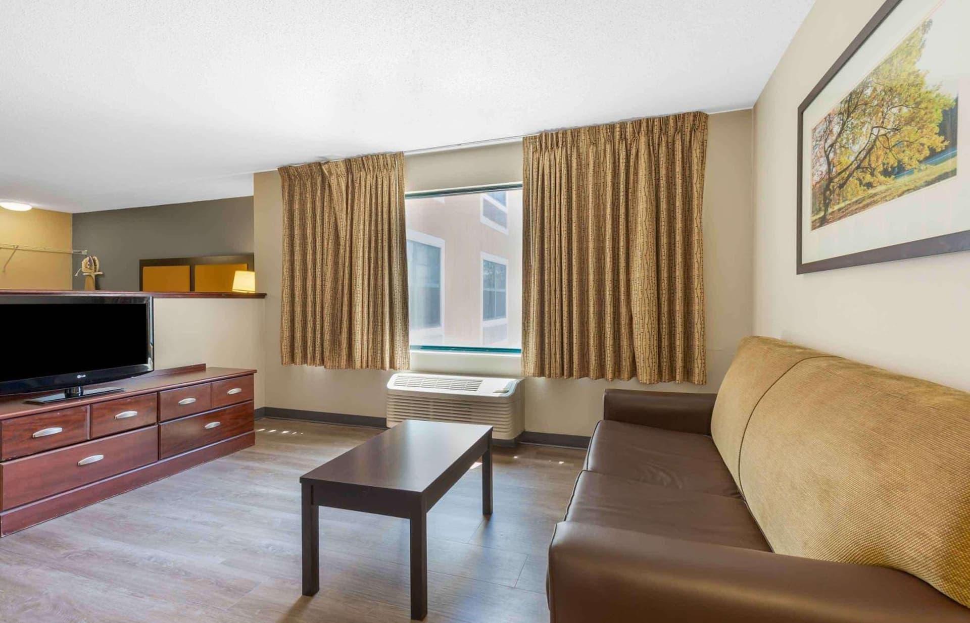 Extended Stay America Suites - Columbia - Columbia Parkway gallery photo in Columbia, MD — image 34