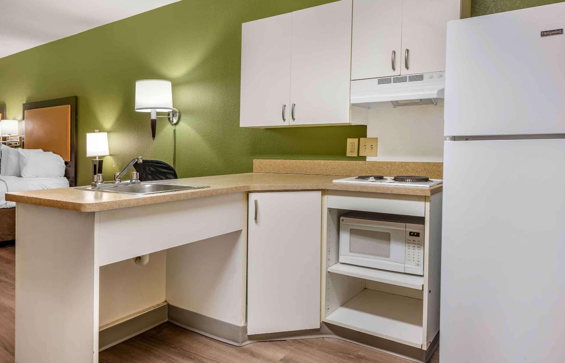Extended Stay America Suites - Columbia - Columbia Parkway gallery photo in Columbia, MD — image 18