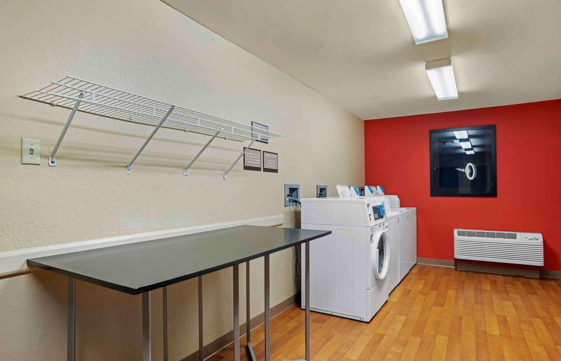 Extended Stay America Suites - Columbia - Columbia Parkway gallery photo in Columbia, MD — image 53
