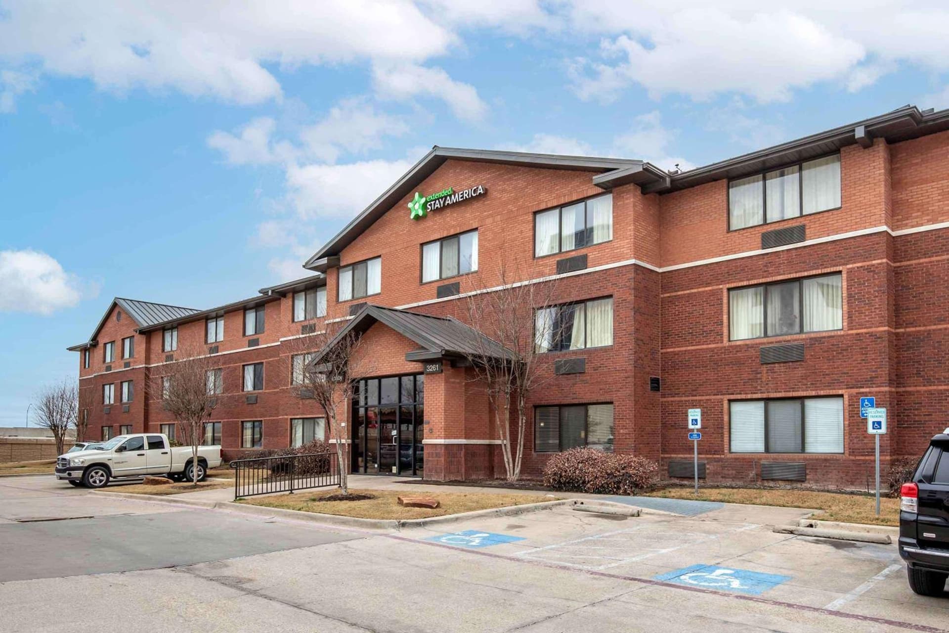 Extended Stay America Suites - Fort Worth - Fossil Creek featured exterior or lobby in Fort Worth, TX — similar hotel