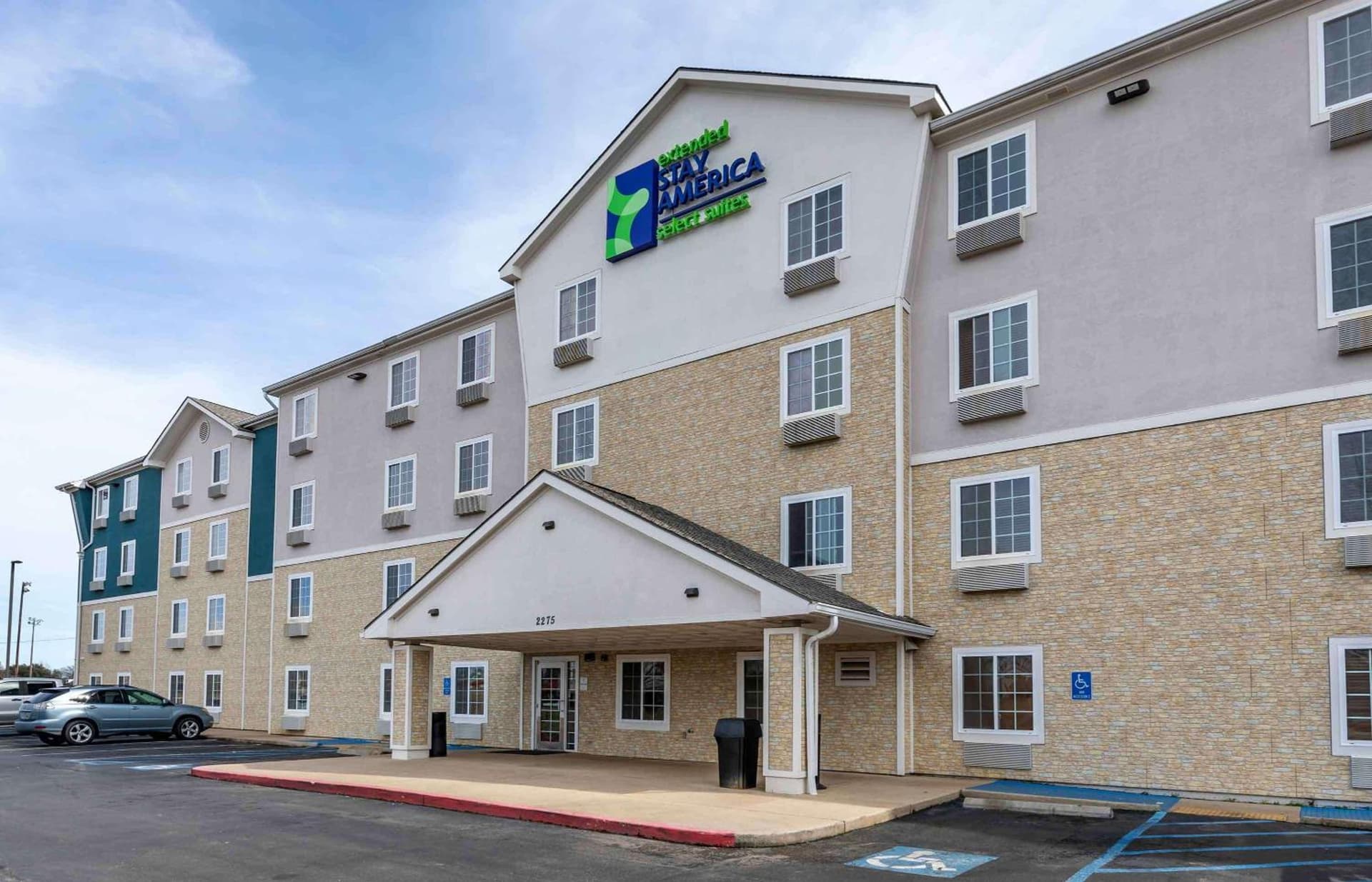 Studio 6 Extended Stay Bossier City, LA - Shreveport featured exterior or lobby in Bossier City, LA — similar hotel