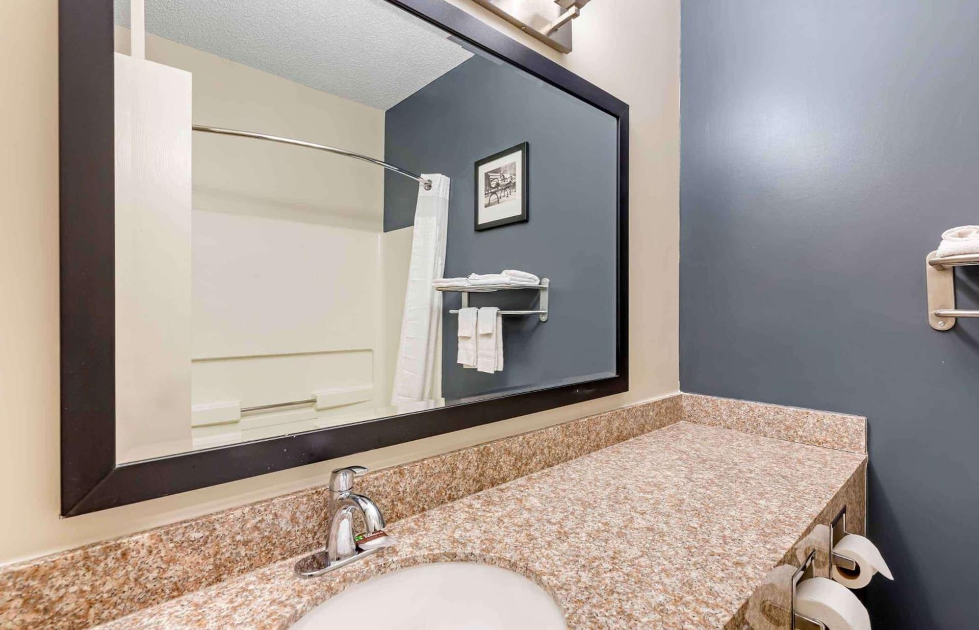 Extended Stay America Suites - Buffalo - Airport gallery photo in Buffalo, NY — image 39