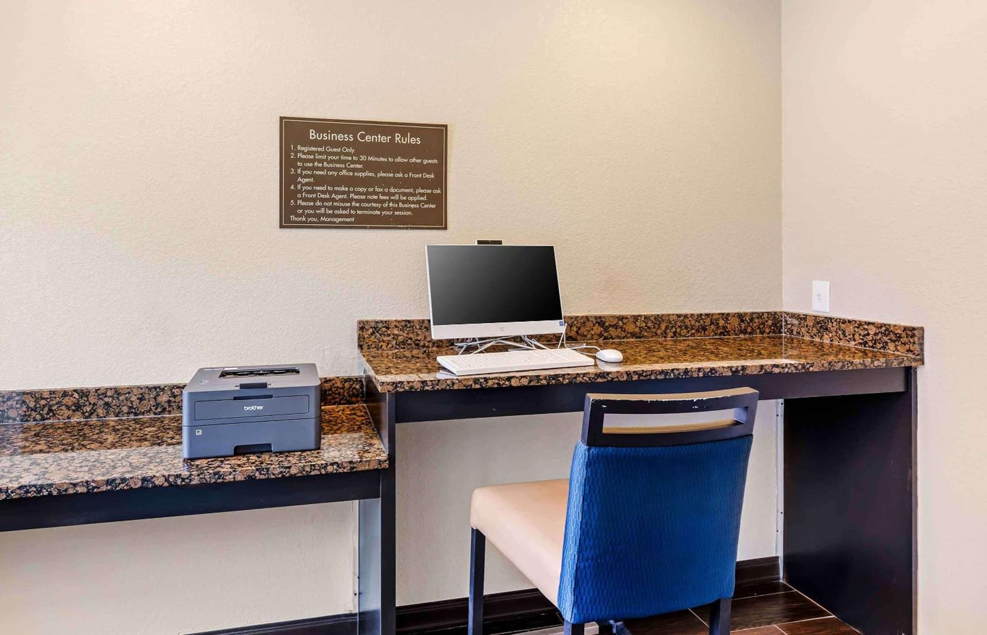 Extended Stay America Suites - Buffalo - Airport gallery photo in Buffalo, NY — image 31
