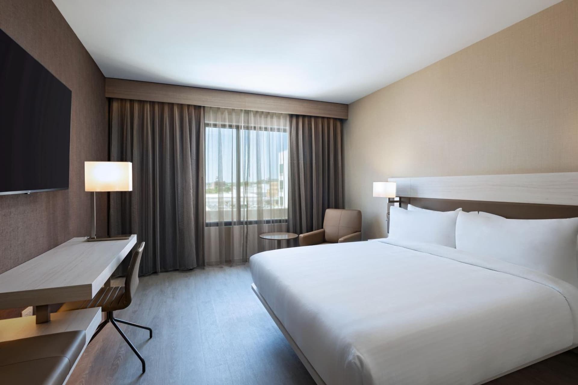 AC Hotel by Marriott Waco Downtown gallery photo in Waco, TX — image 78