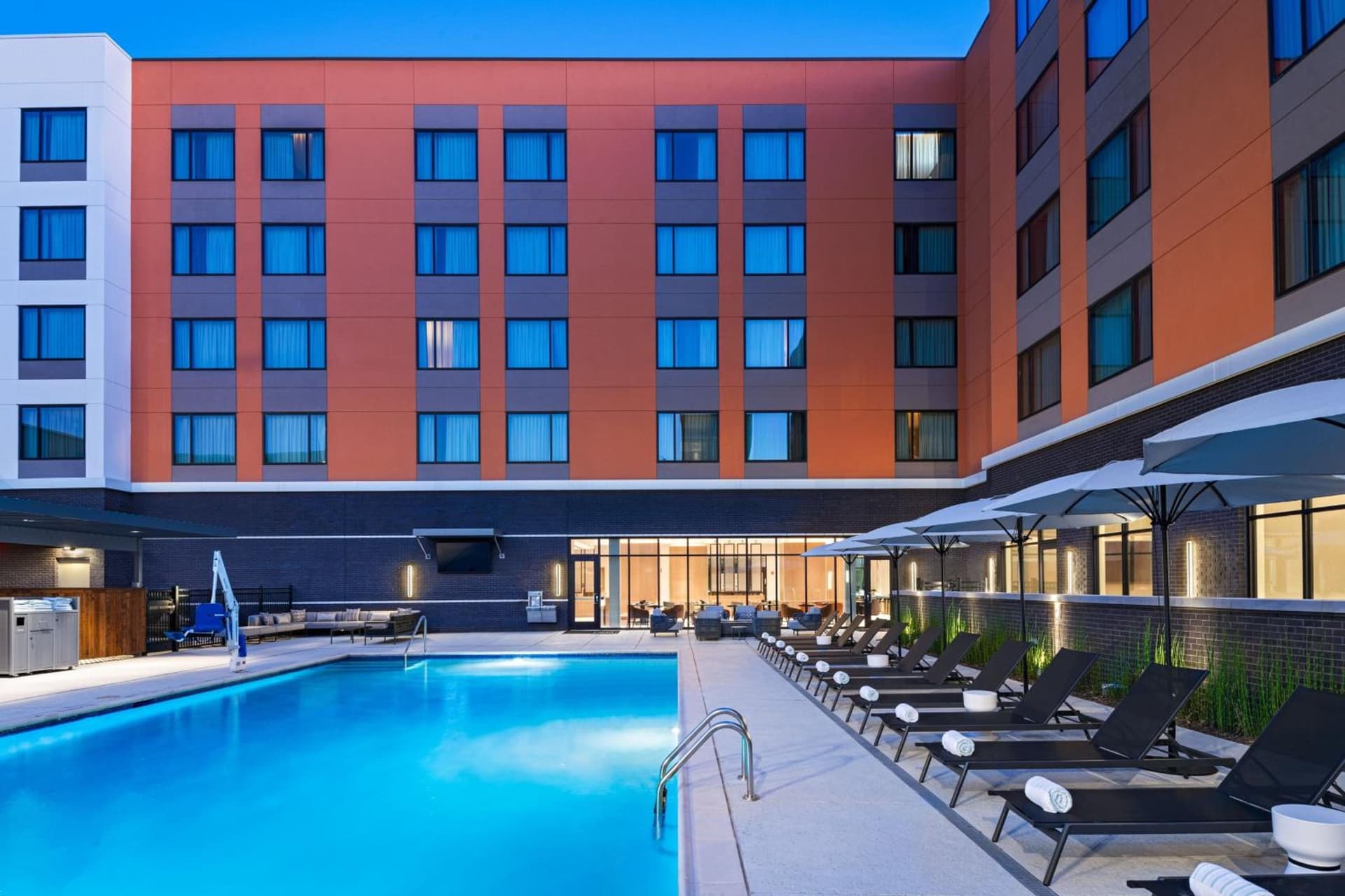 AC Hotel by Marriott Waco Downtown gallery photo in Waco, TX — image 32