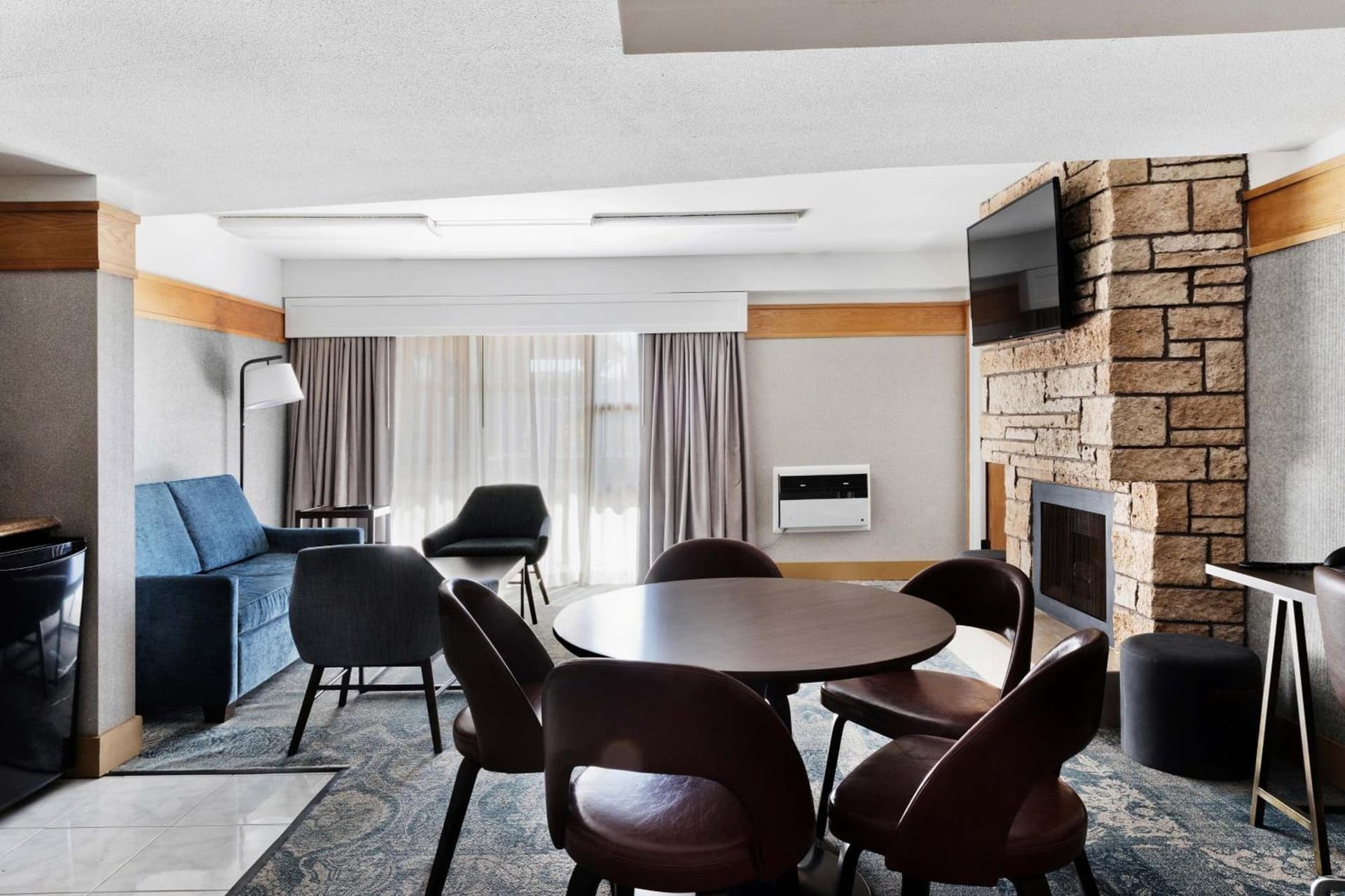 Four Points by Sheraton Ventura Harbor Resort gallery photo in Ventura, CA — image 9