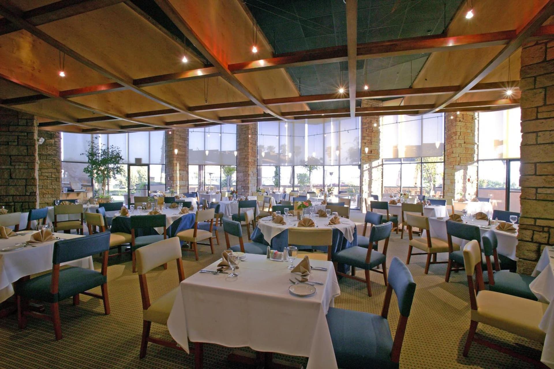 Four Points by Sheraton Ventura Harbor Resort gallery photo in Ventura, CA — image 5