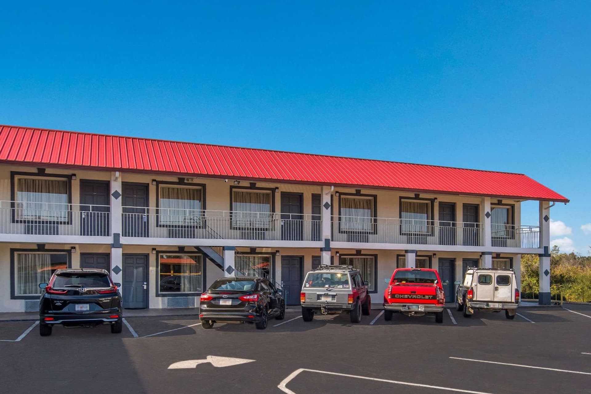 Econo Lodge Calhoun North Damascus property views in Calhoun, GA — gallery photo 3
