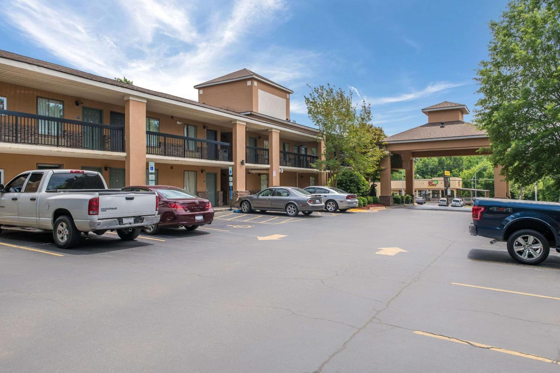 Quality Inn & Suites Rockingham interior in Rockingham, NC — gallery photo 2