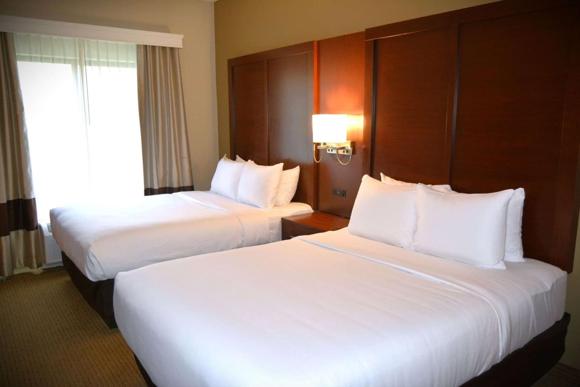 Comfort Suites Lancaster Amish Country gallery photo in Lancaster, PA — image 10
