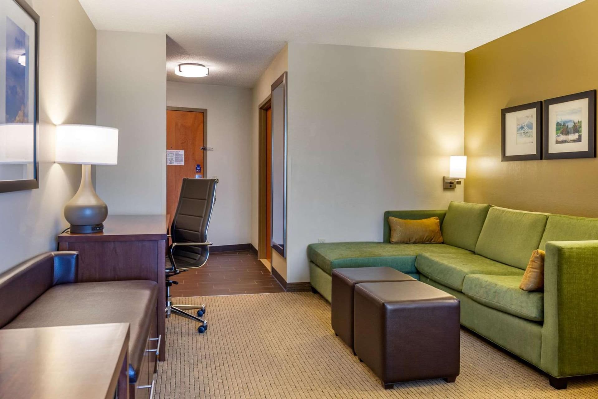 Comfort Suites Lancaster Amish Country gallery photo in Lancaster, PA — image 7