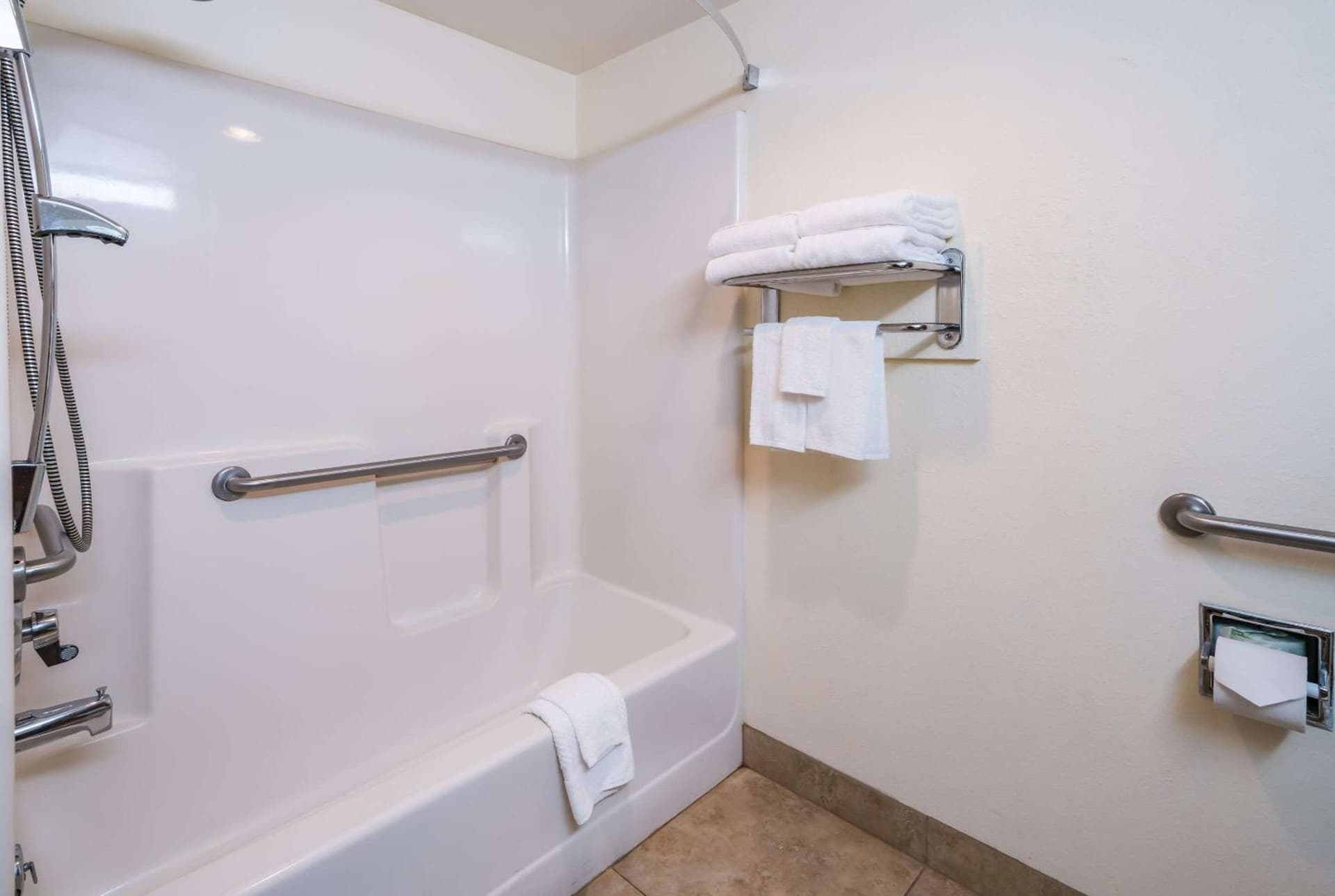 Quality Inn & Suites Coeur d'Alene gallery photo in Coeur d'Alene, ID — image 57