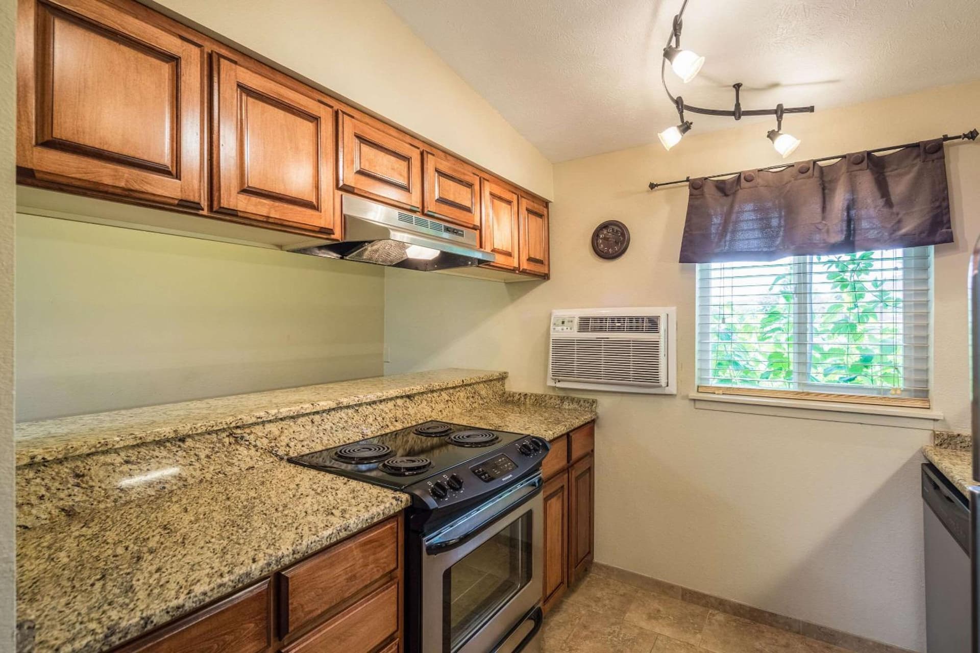 Quality Inn & Suites Coeur d'Alene gallery photo in Coeur d'Alene, ID — image 53