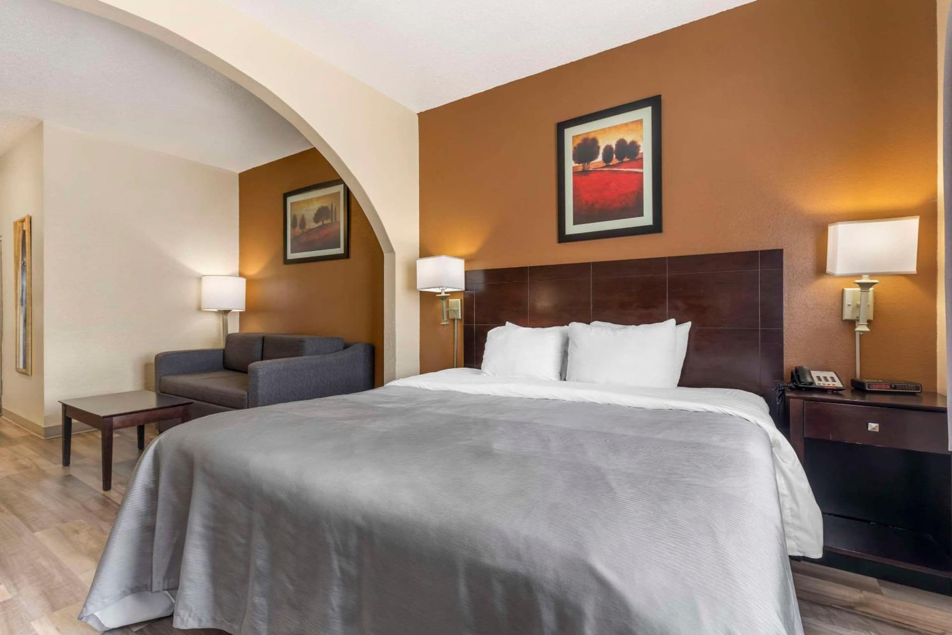 Quality Inn & Suites Wichita Falls I-44 gallery photo in Wichita Falls, TX — image 41