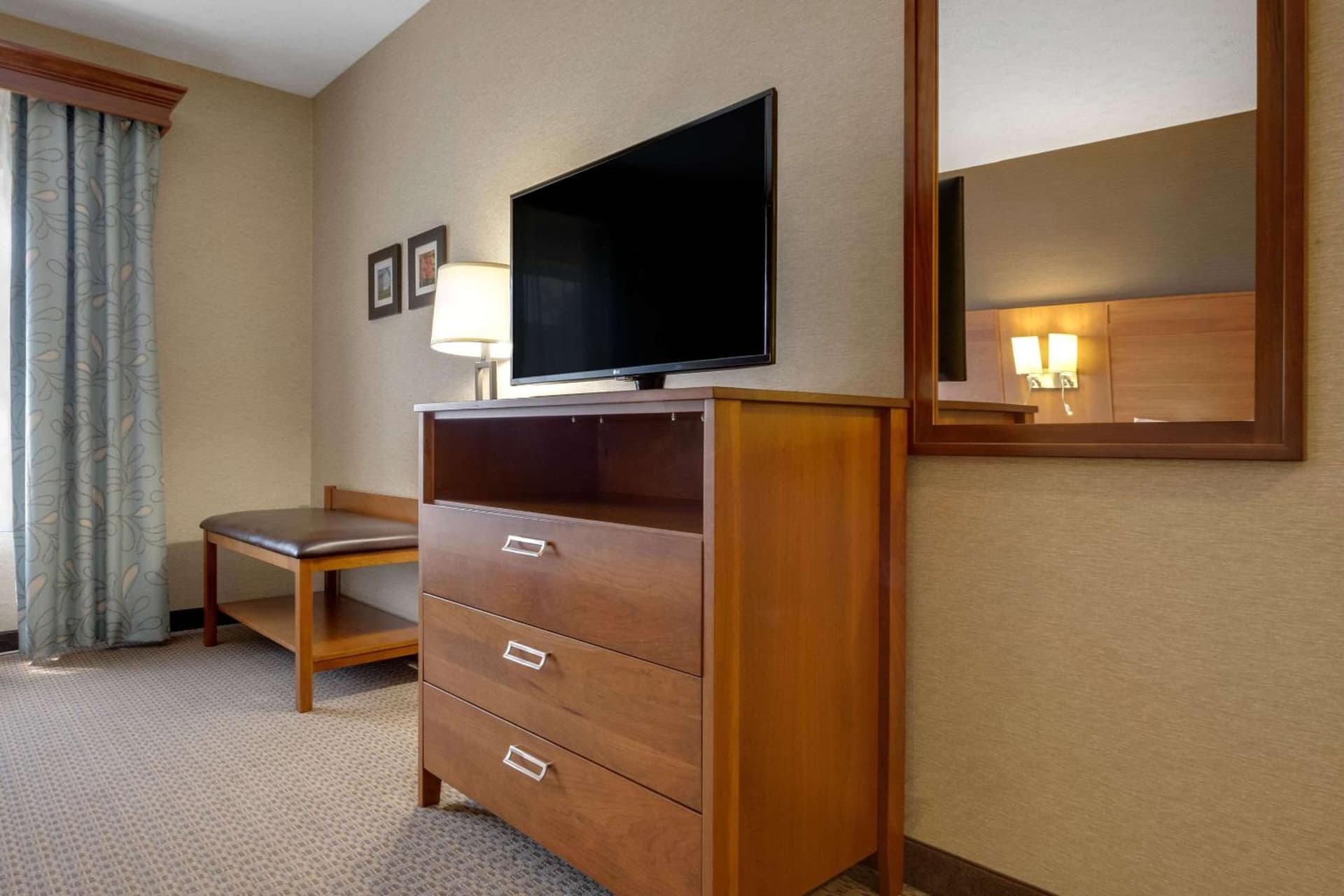 Comfort Suites Hotel and Conference Center gallery photo in Berlin, OH — image 17
