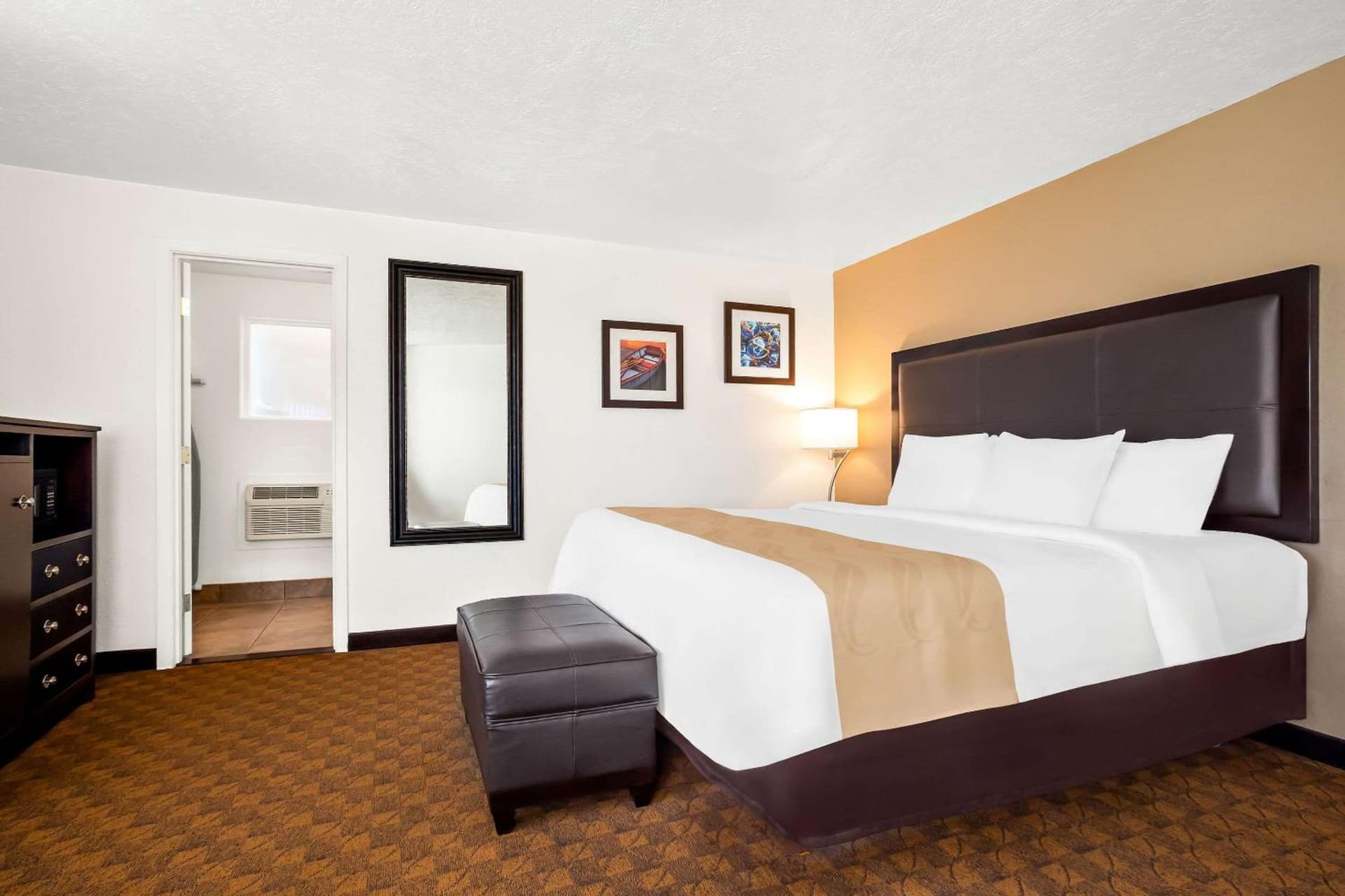 Quality Inn Port Angeles - near Olympic National Park gallery photo in Port Angeles, WA — image 5