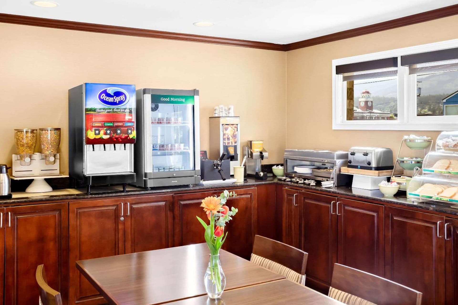 Quality Inn Port Angeles - near Olympic National Park gallery photo in Port Angeles, WA — image 17